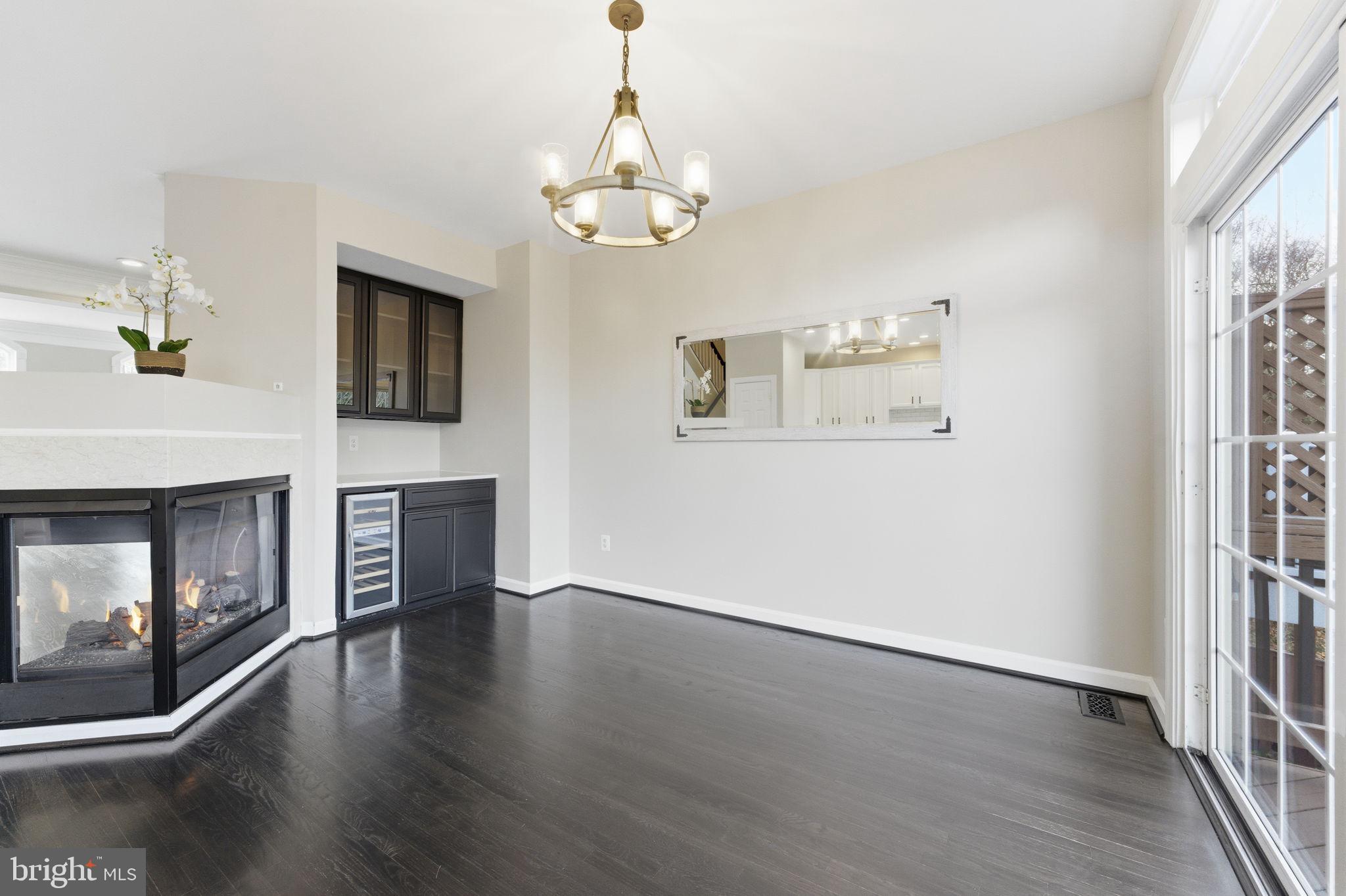 EDWARDS LANDING - Residential