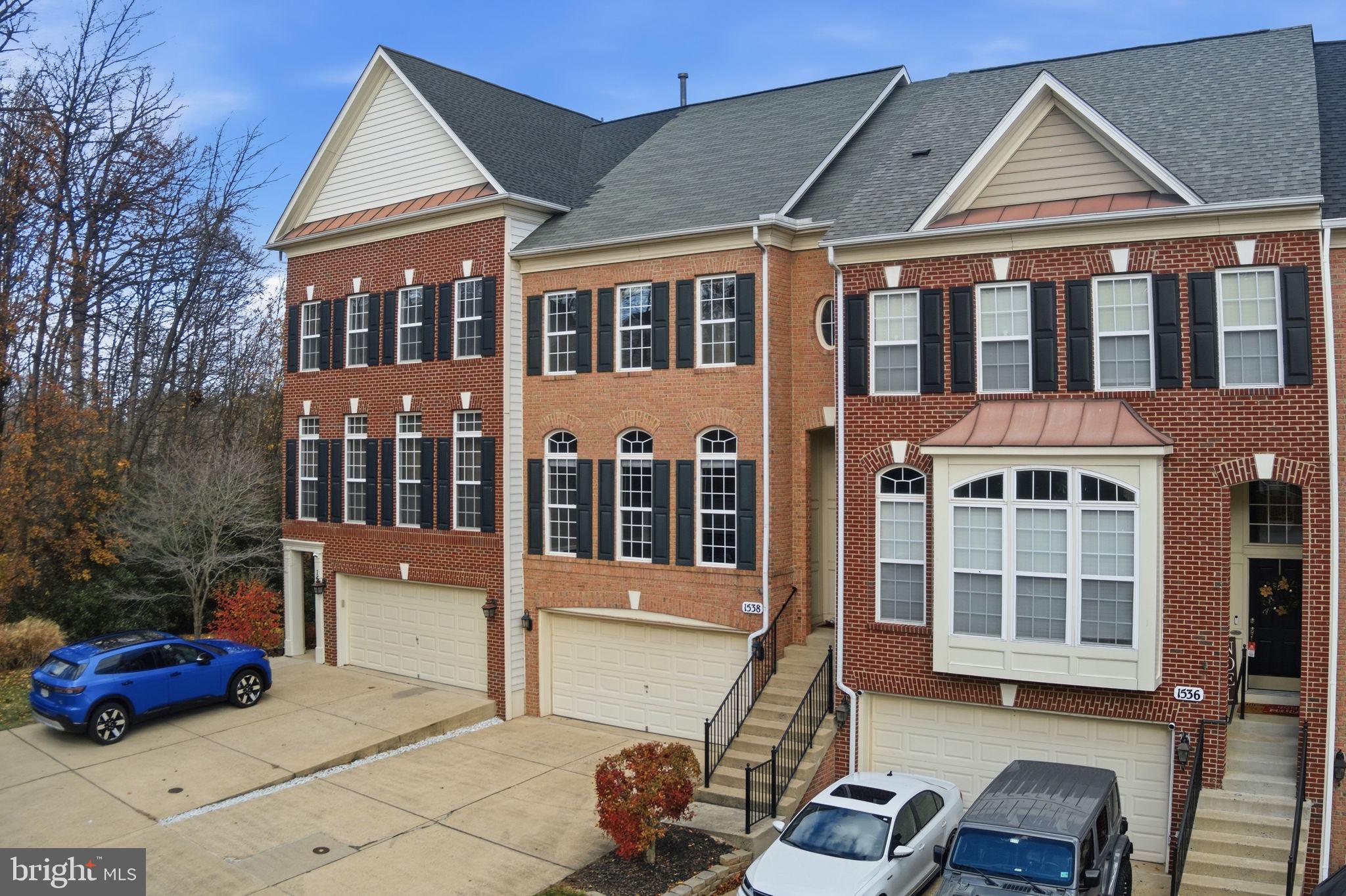 1538 ARTILLERY TERRACE NE