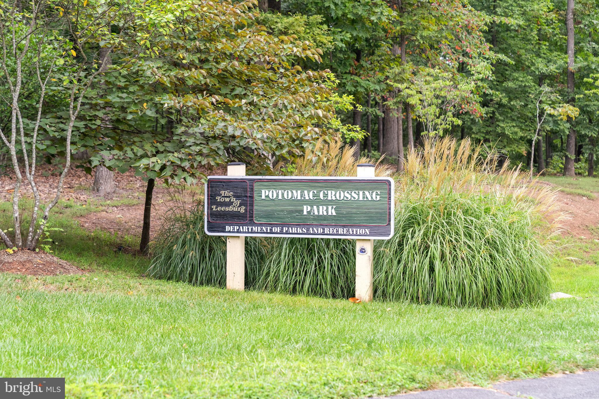 EDWARDS LANDING - Residential