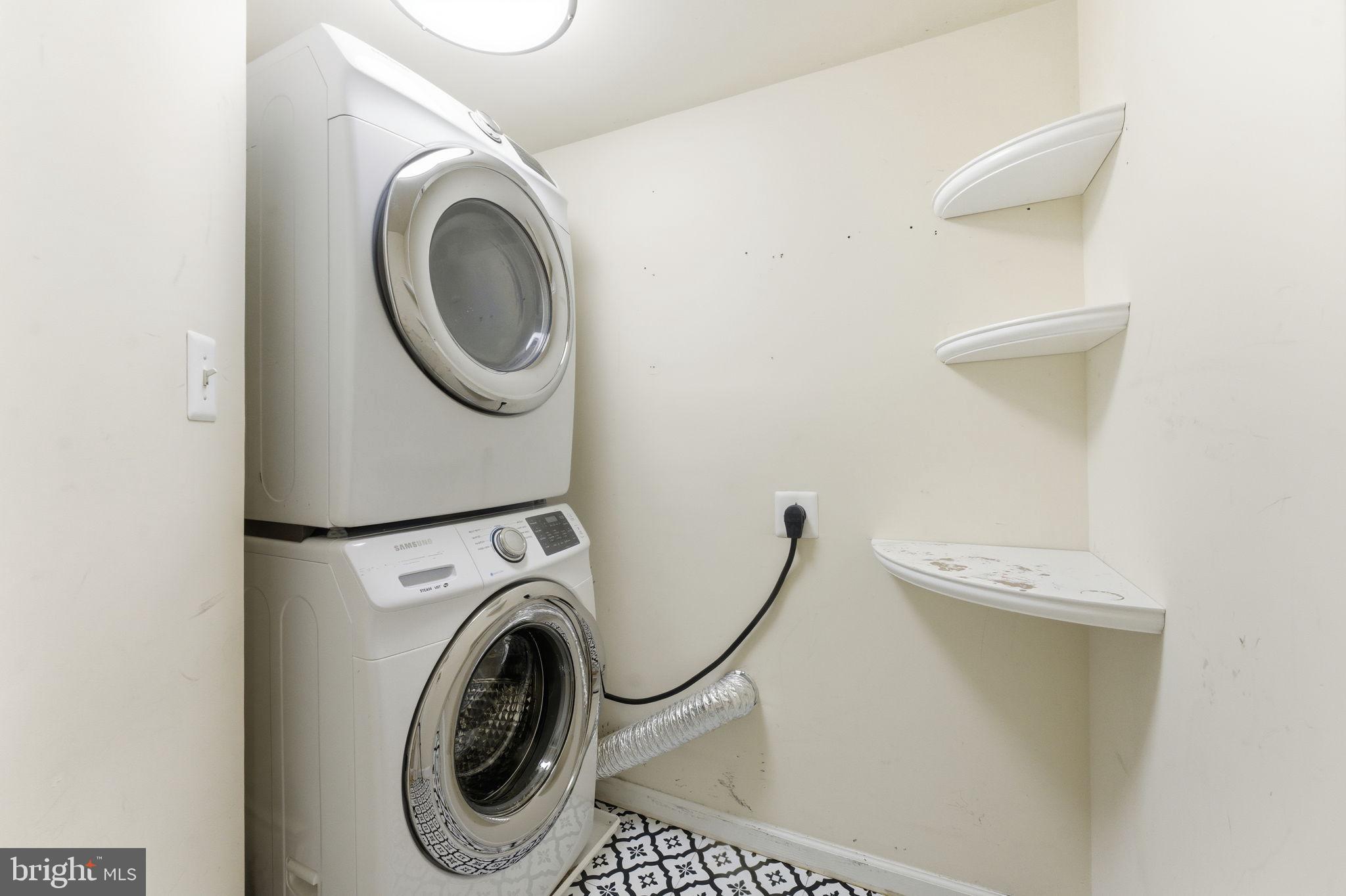 EDWARDS LANDING - Residential