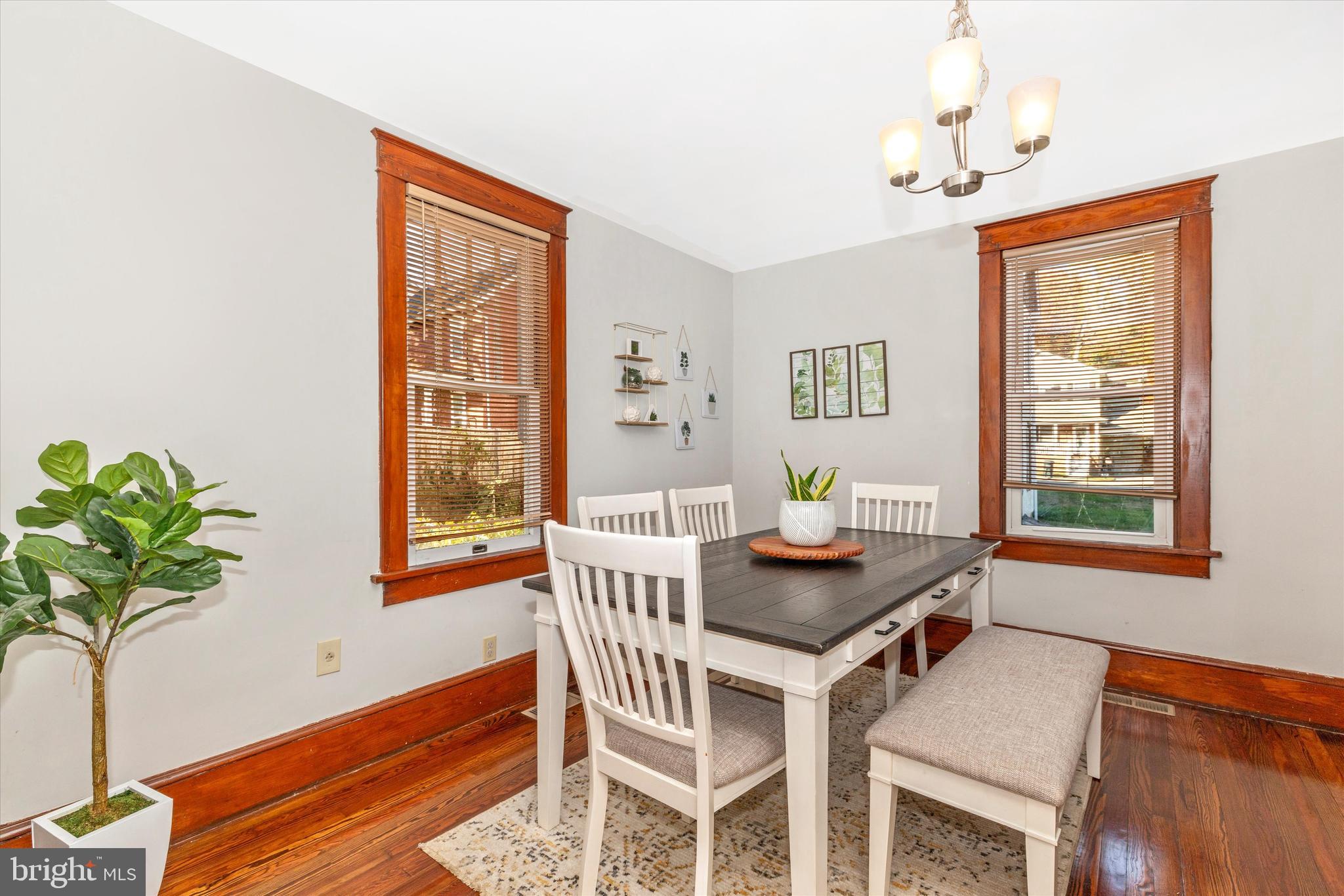 BRUNSWICK - Residential