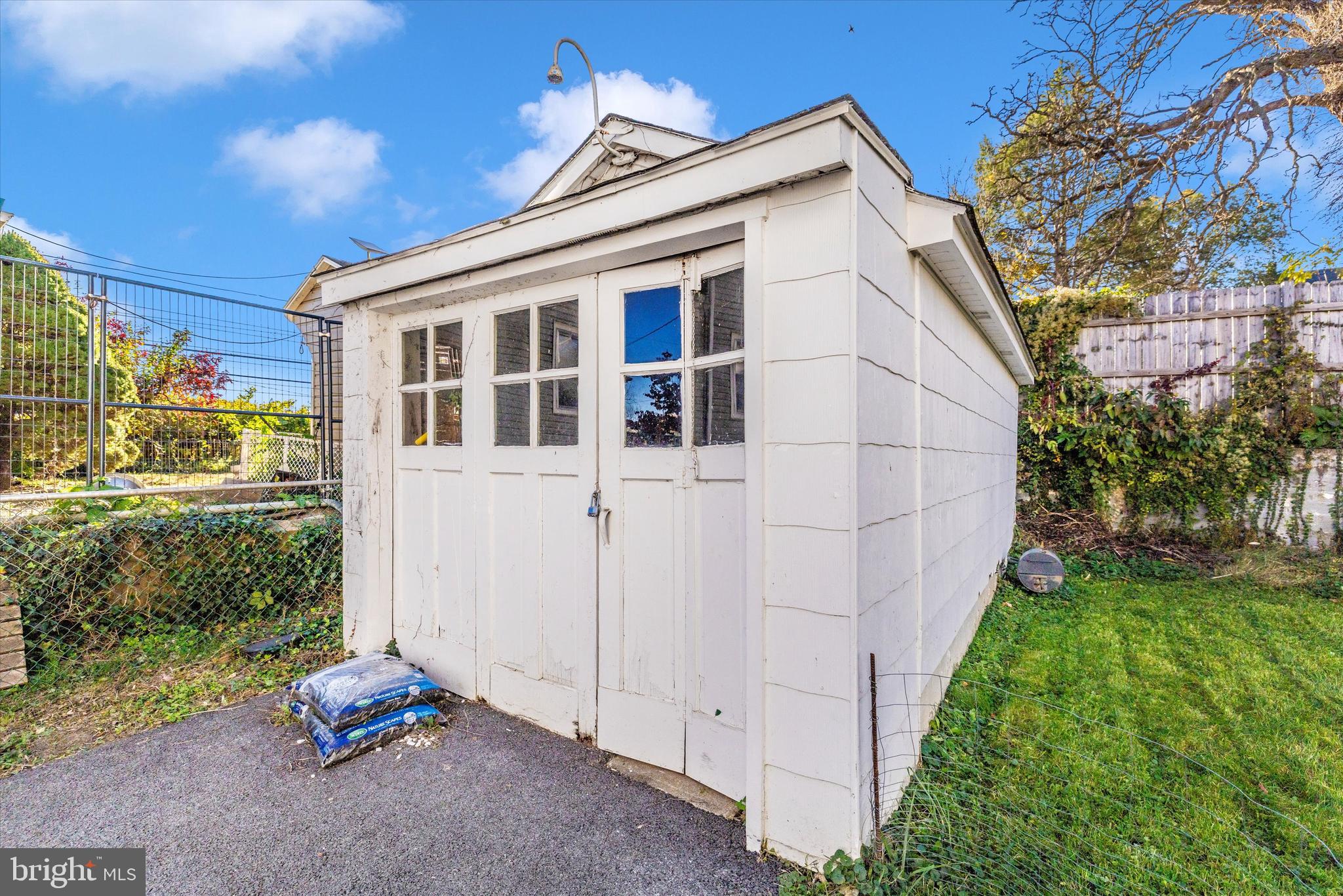 BRUNSWICK - Residential