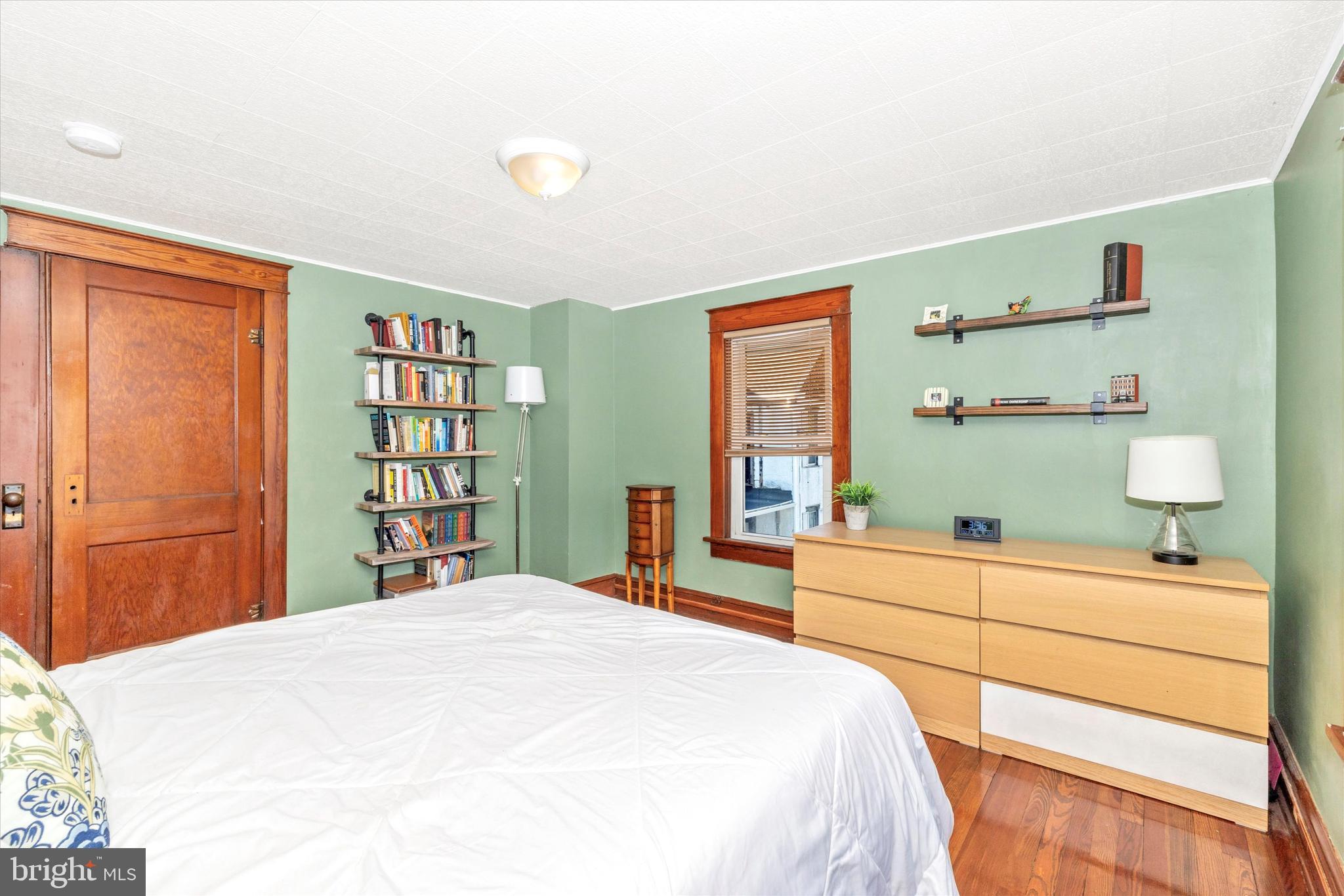 BRUNSWICK - Residential