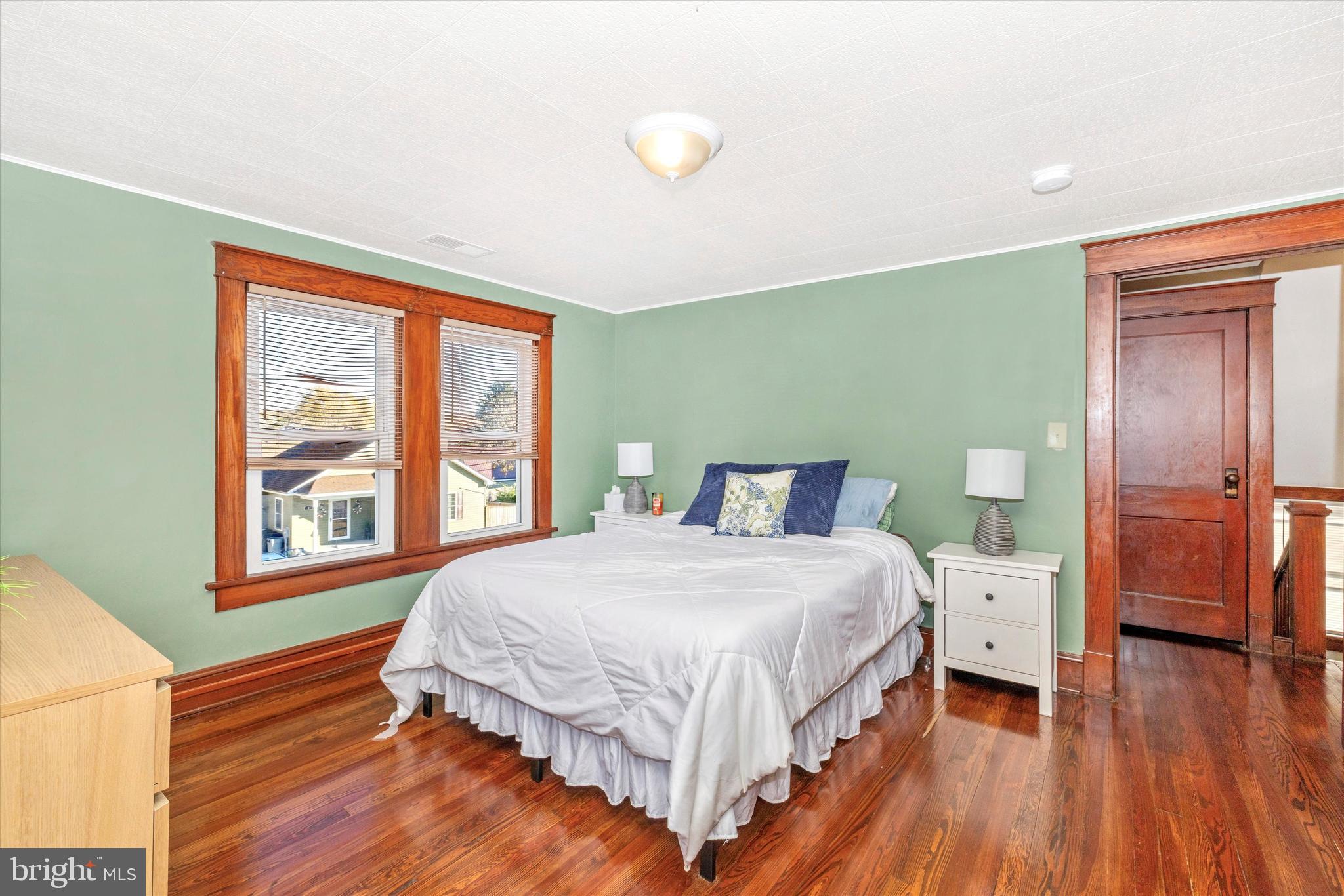 BRUNSWICK - Residential