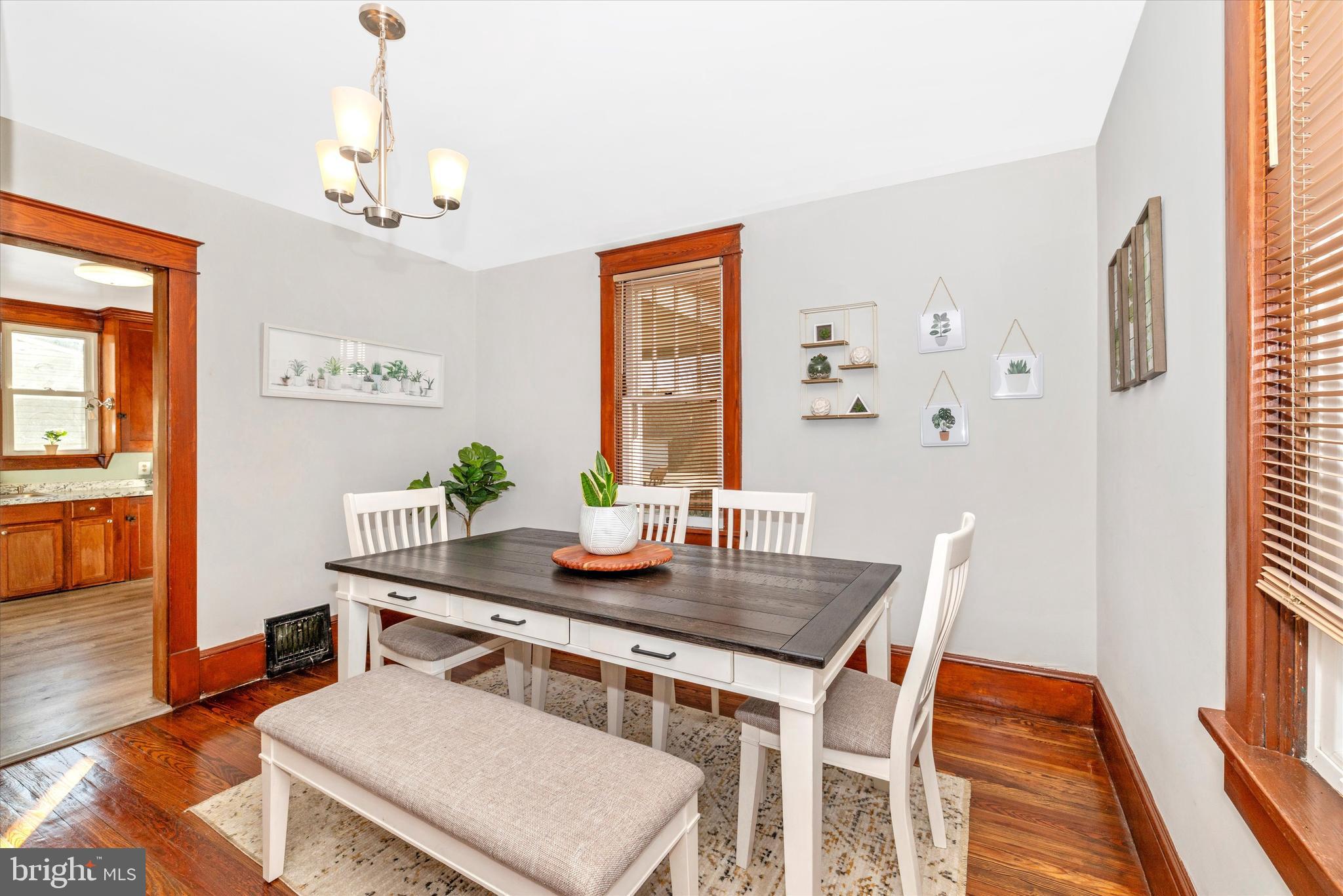 BRUNSWICK - Residential