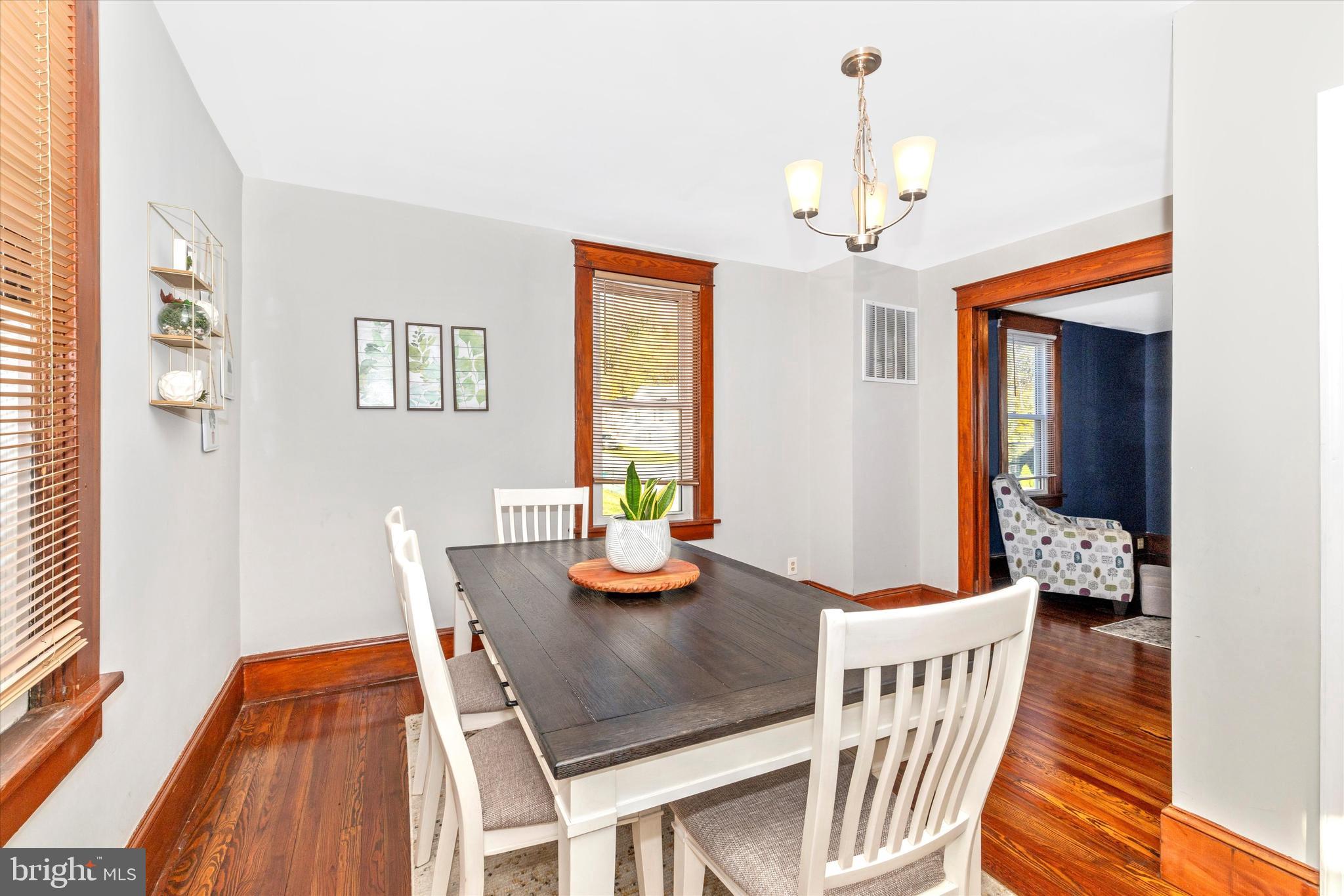 BRUNSWICK - Residential