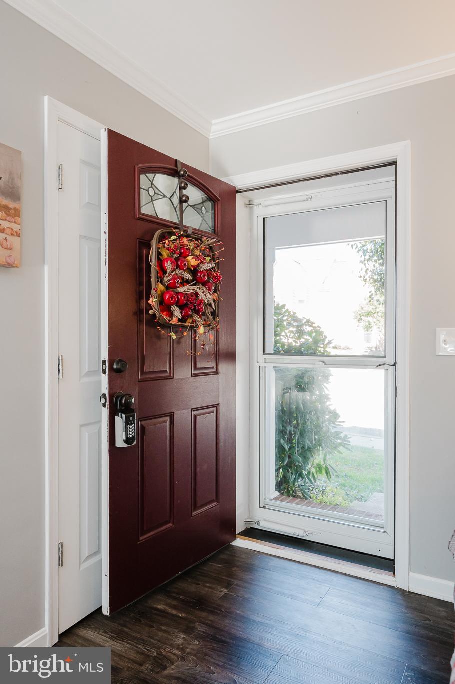 HUNTERS RUN VILLAGE - Residential