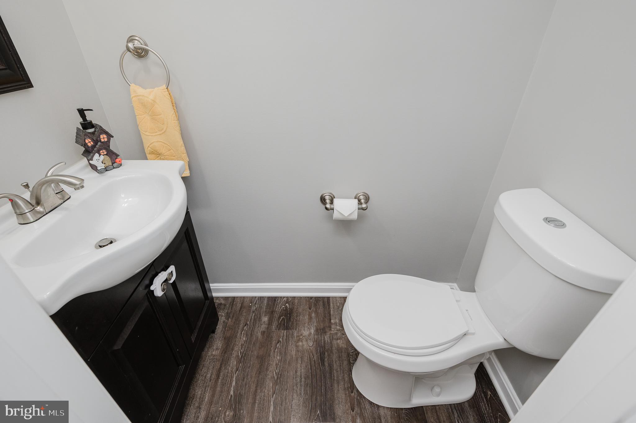 HUNTERS RUN VILLAGE - Residential