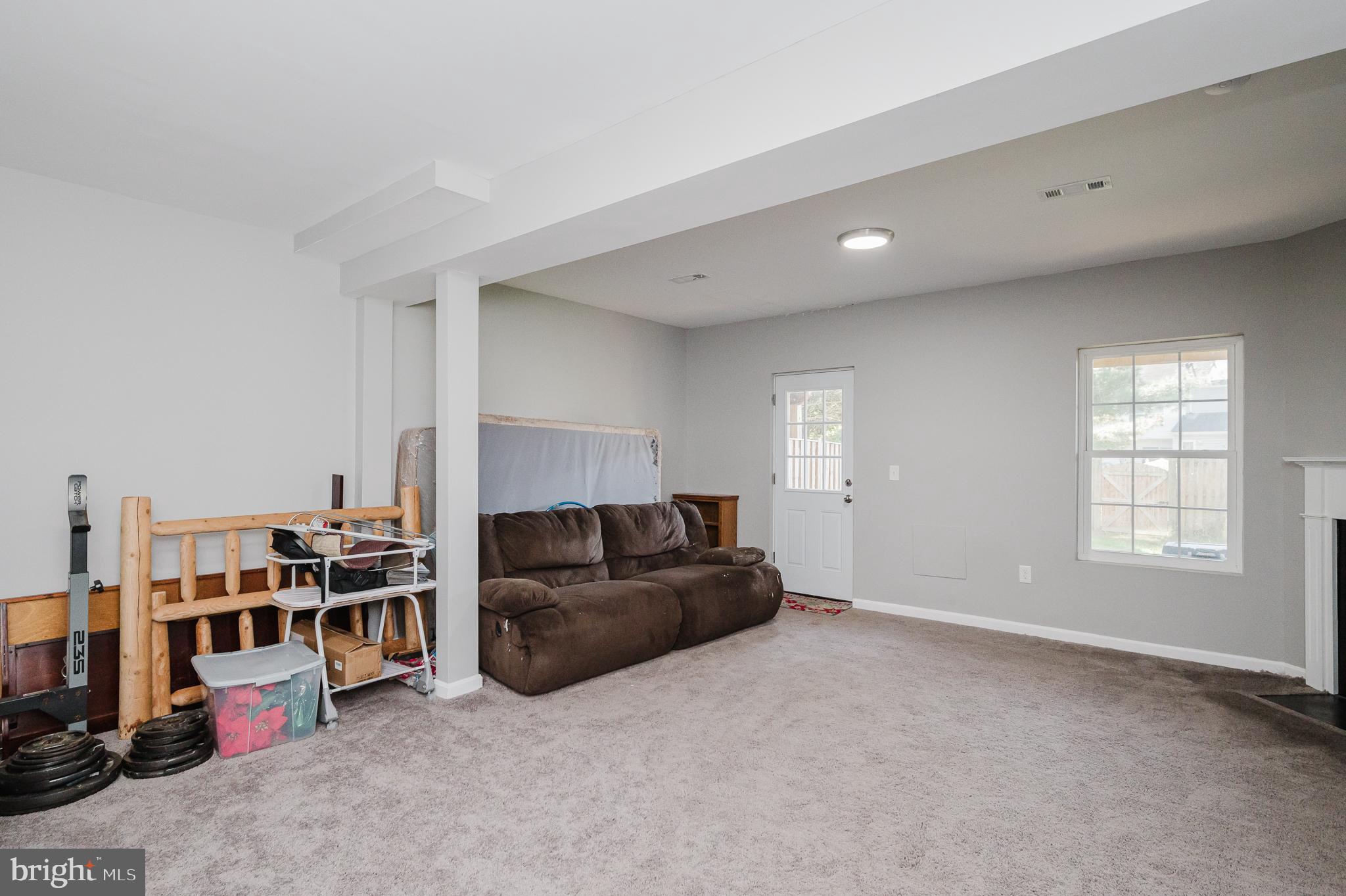 HUNTERS RUN VILLAGE - Residential