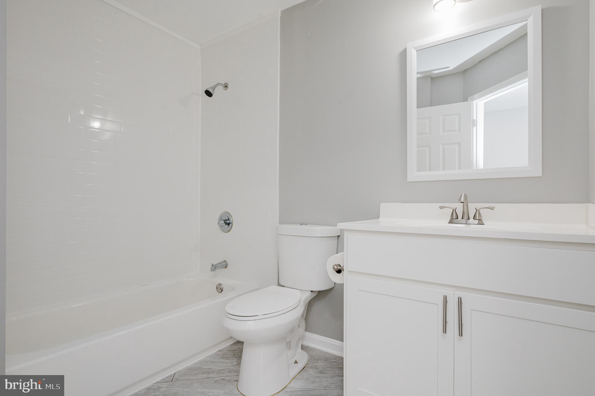 HUNTERS RUN VILLAGE - Residential