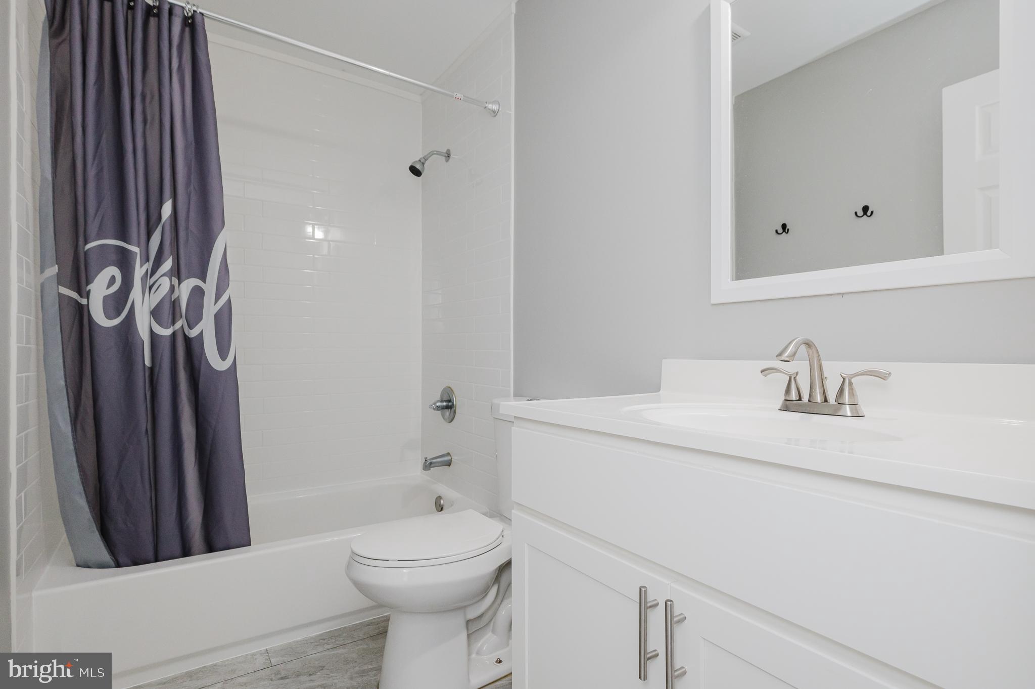 HUNTERS RUN VILLAGE - Residential