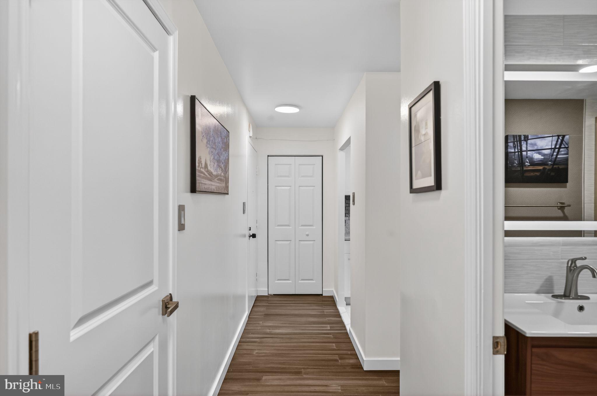 WASHINGTON TOWER - Residential