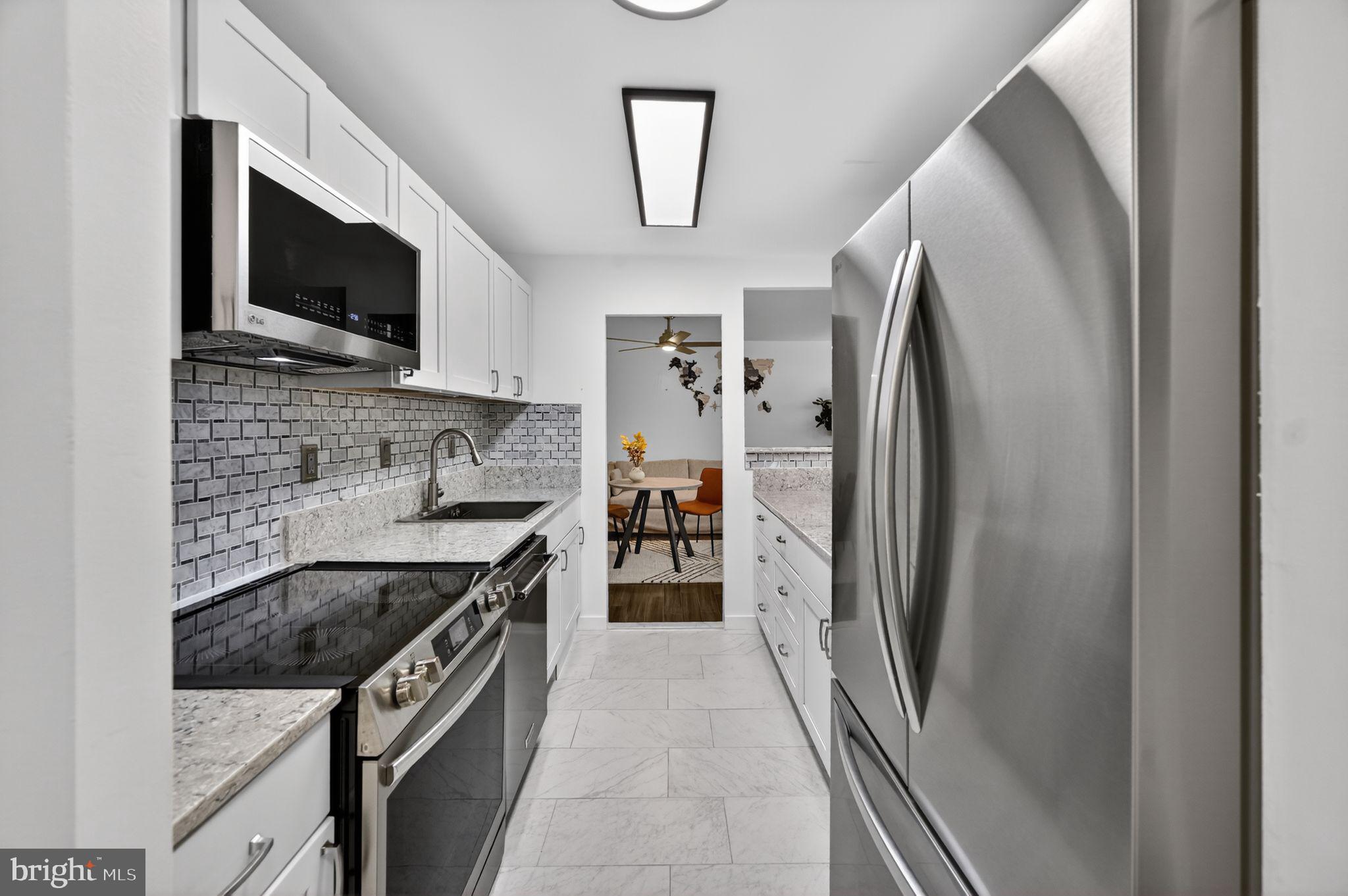 WASHINGTON TOWER - Residential