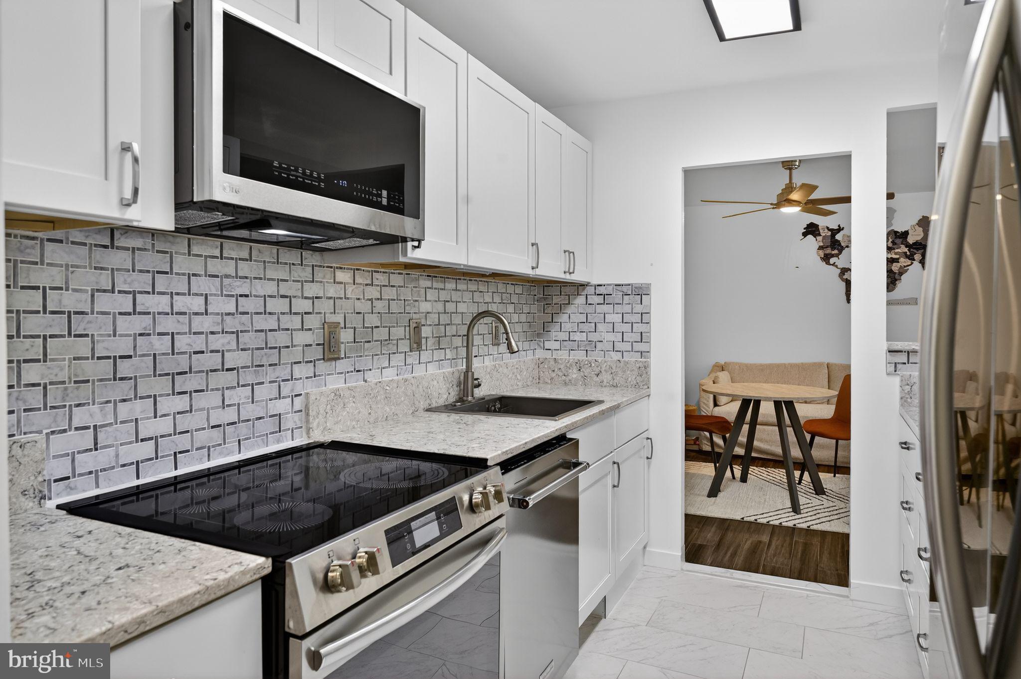 WASHINGTON TOWER - Residential