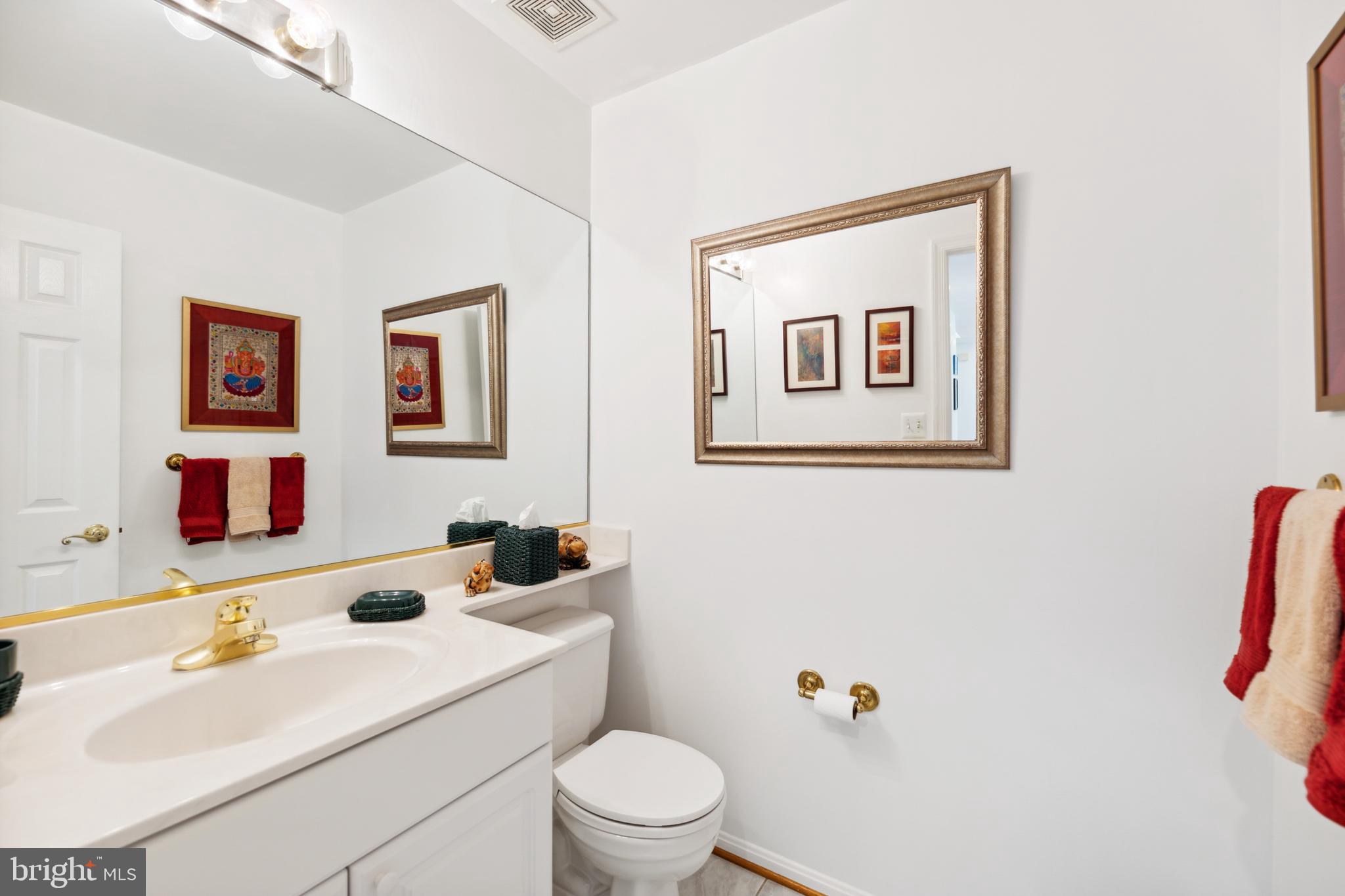 ST LEONARD SHORES - Residential