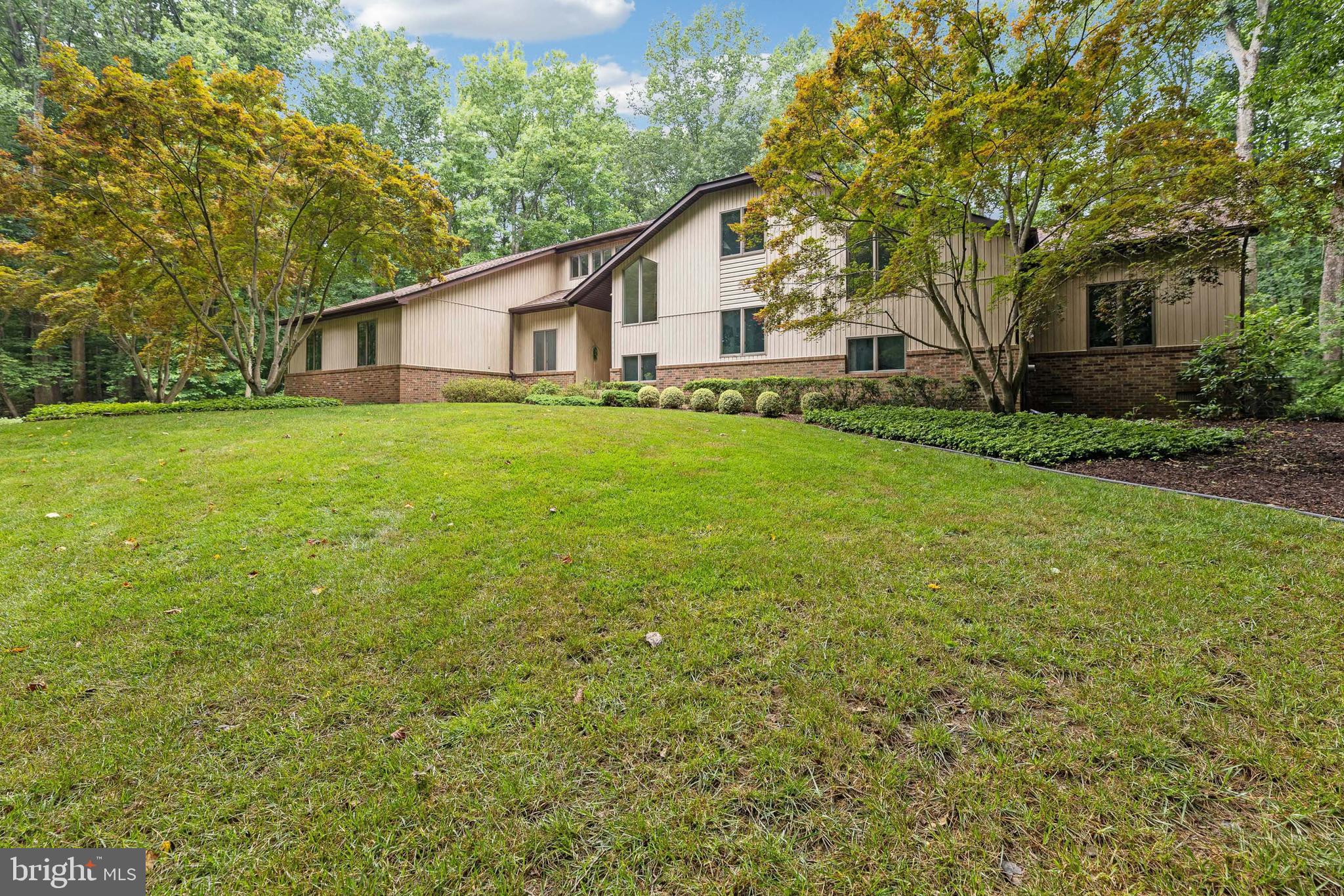 ST LEONARD SHORES - Residential