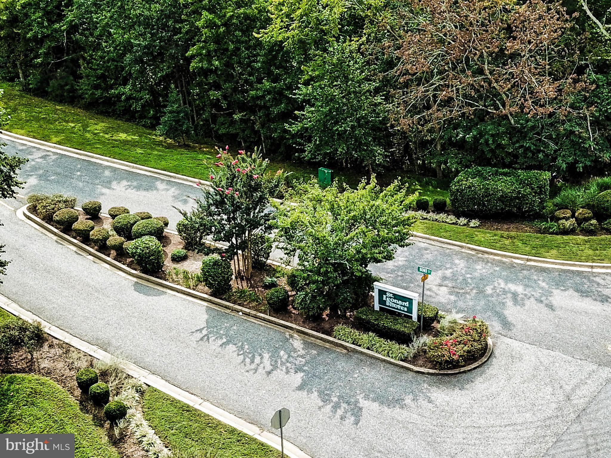 ST LEONARD SHORES - Residential