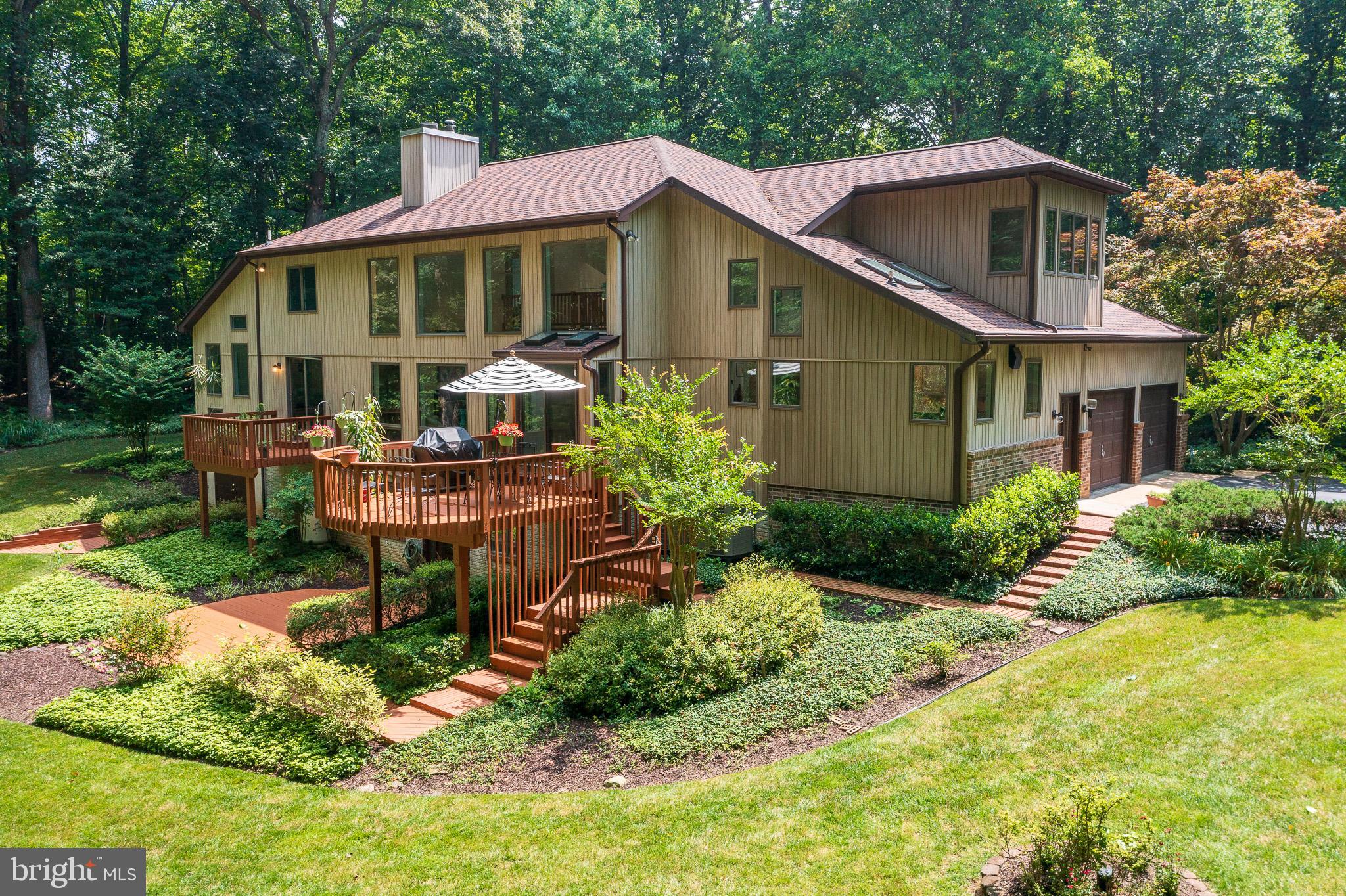 ST LEONARD SHORES - Residential