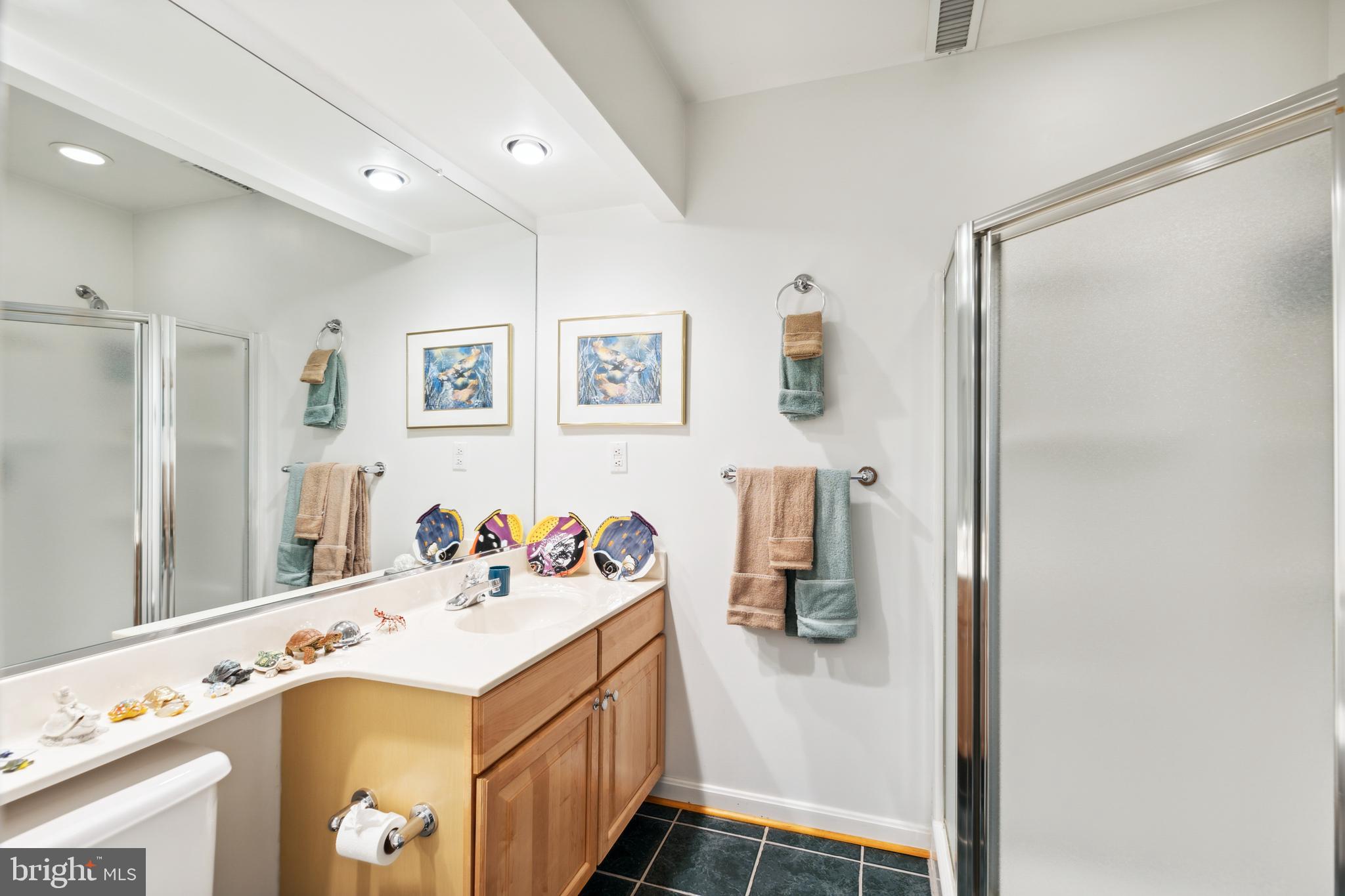 ST LEONARD SHORES - Residential