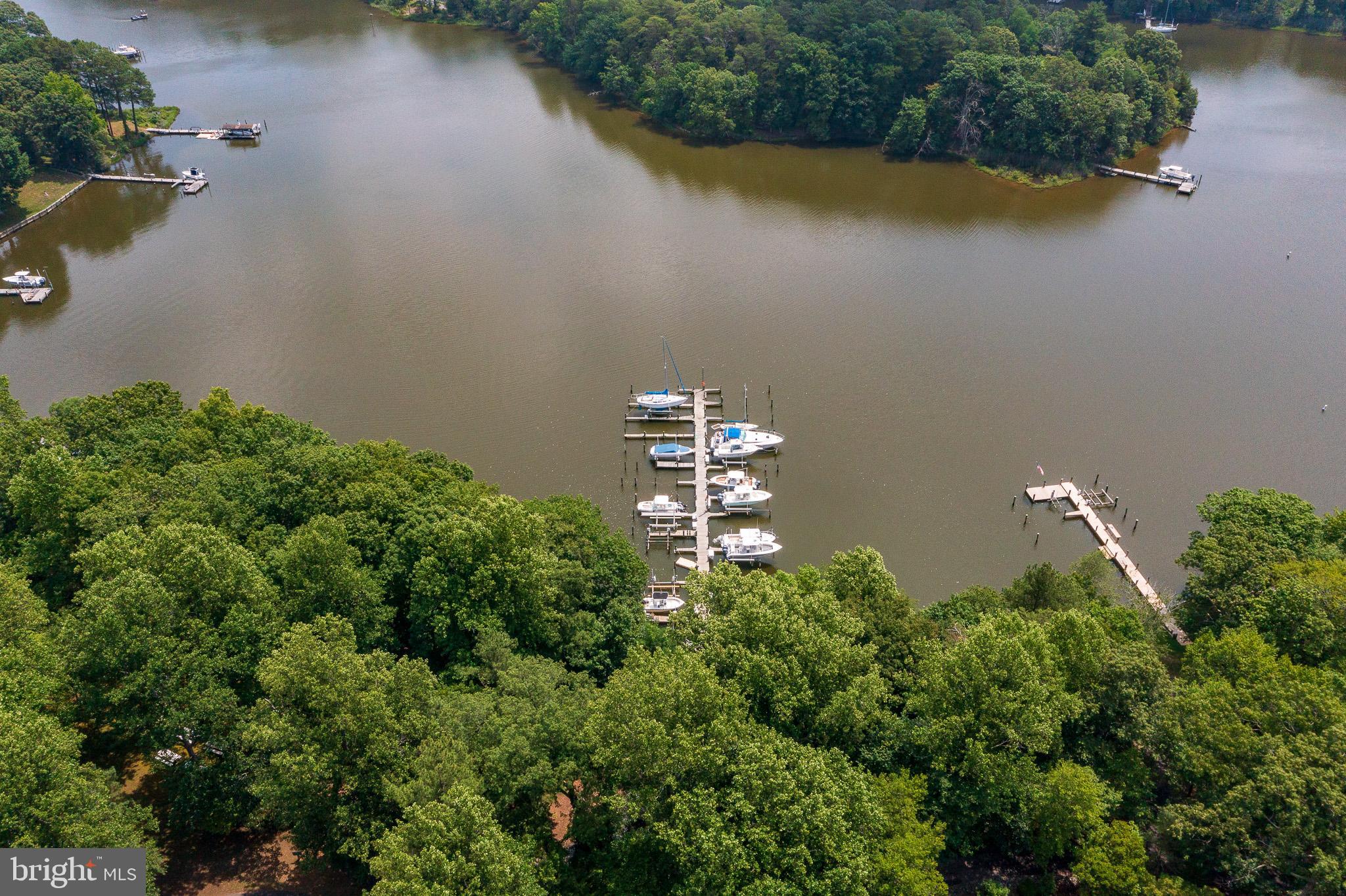ST LEONARD SHORES - Residential