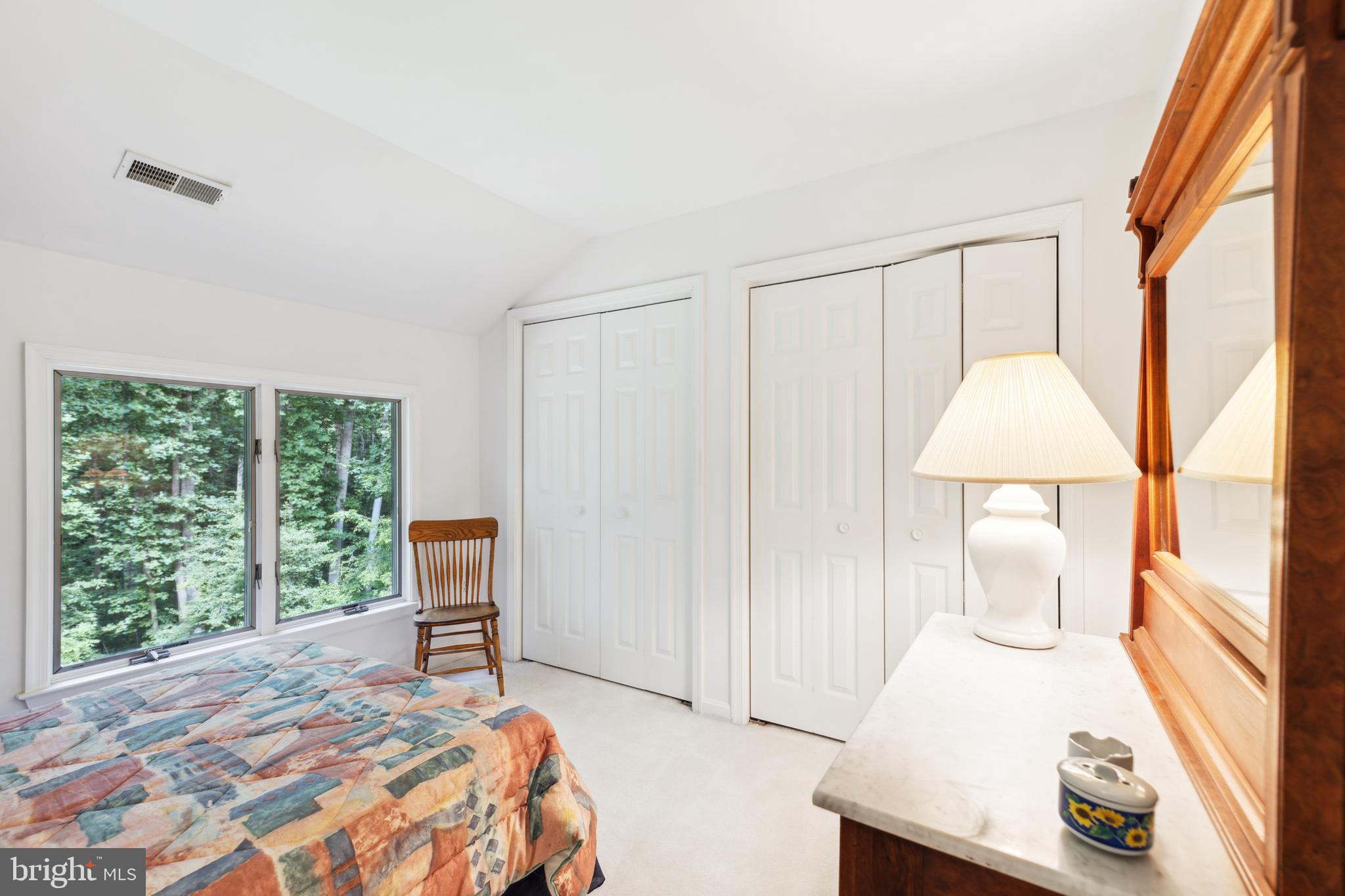 ST LEONARD SHORES - Residential