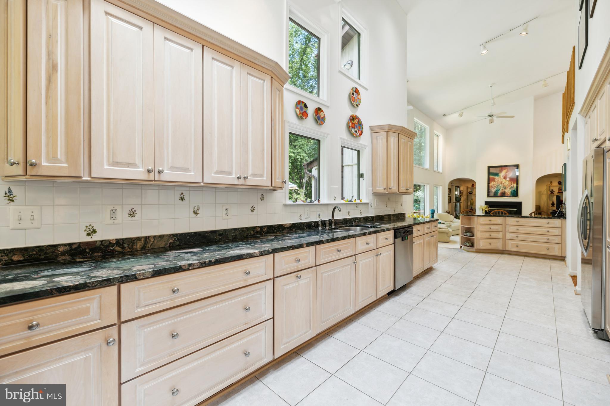 ST LEONARD SHORES - Residential