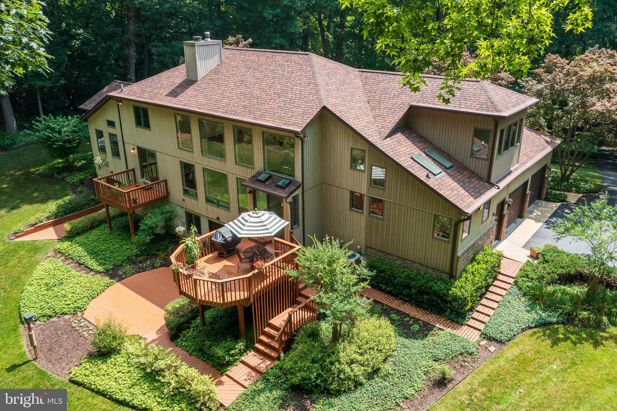 ST LEONARD SHORES - Residential