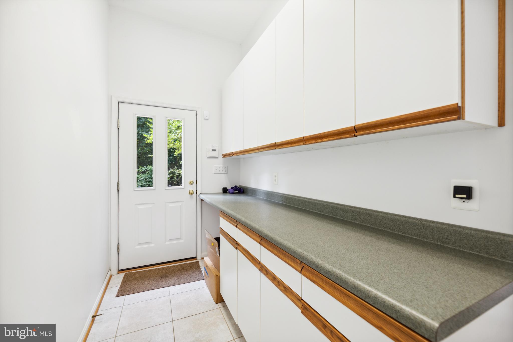 ST LEONARD SHORES - Residential