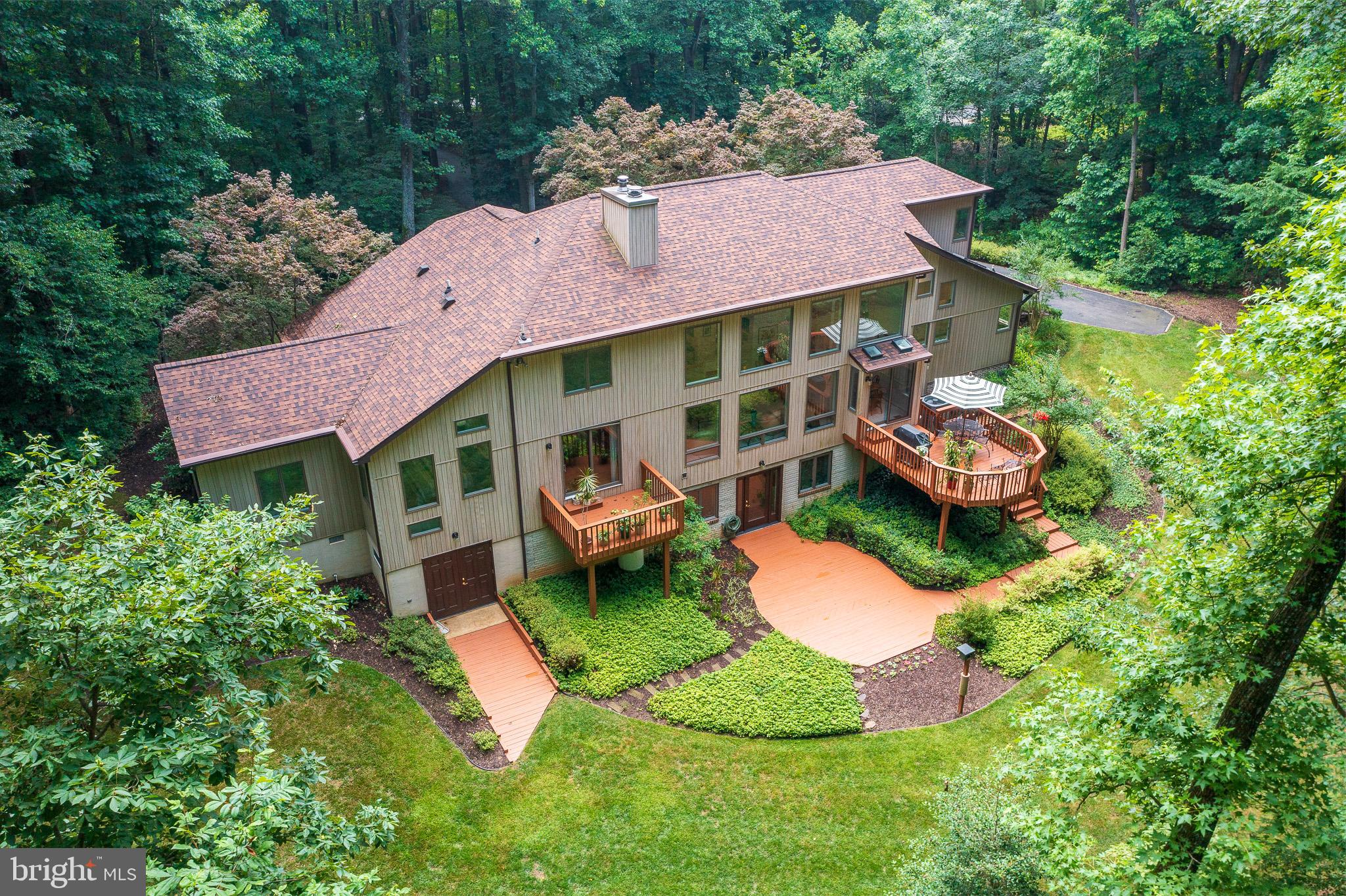 ST LEONARD SHORES - Residential