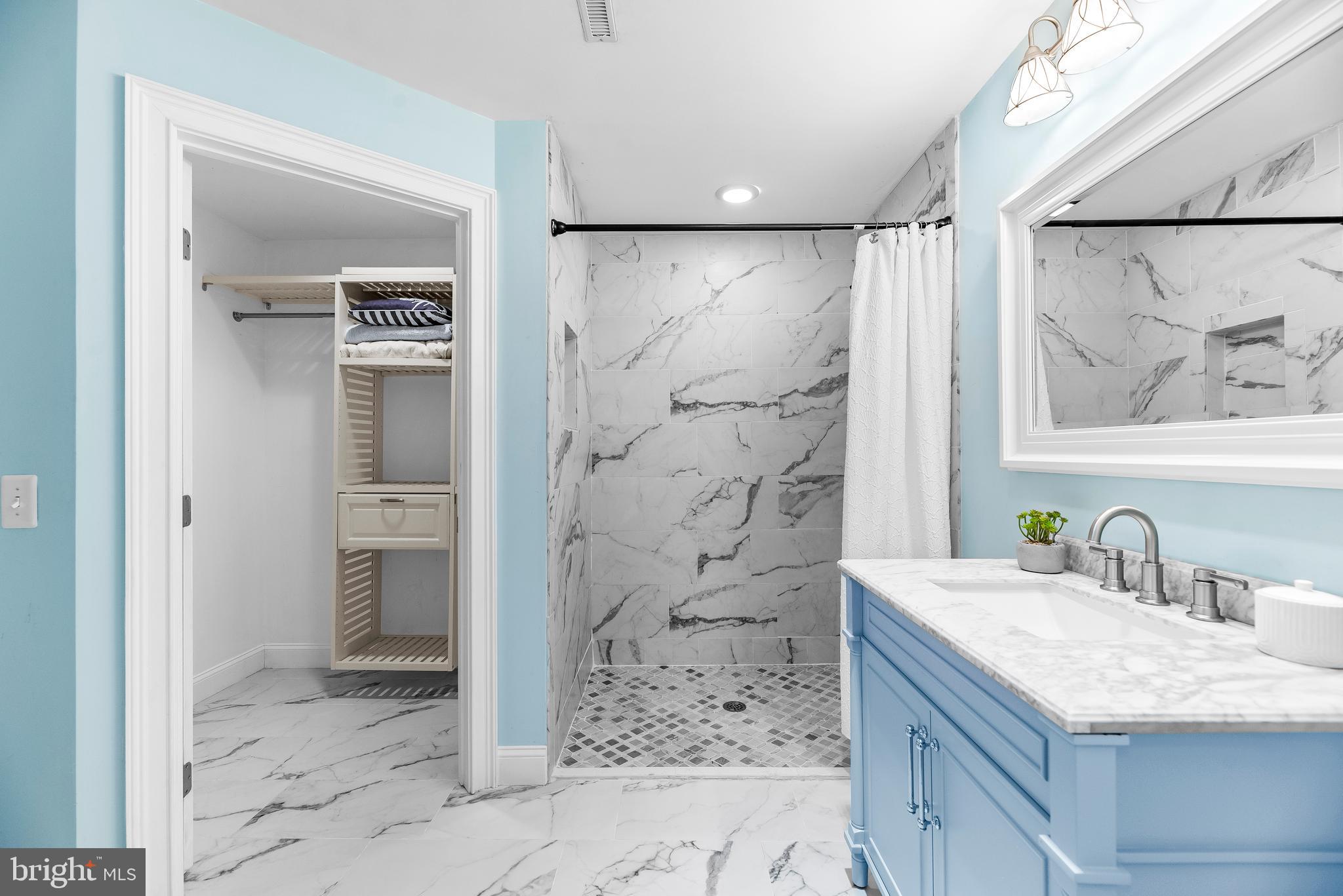 COVE POINT - Residential