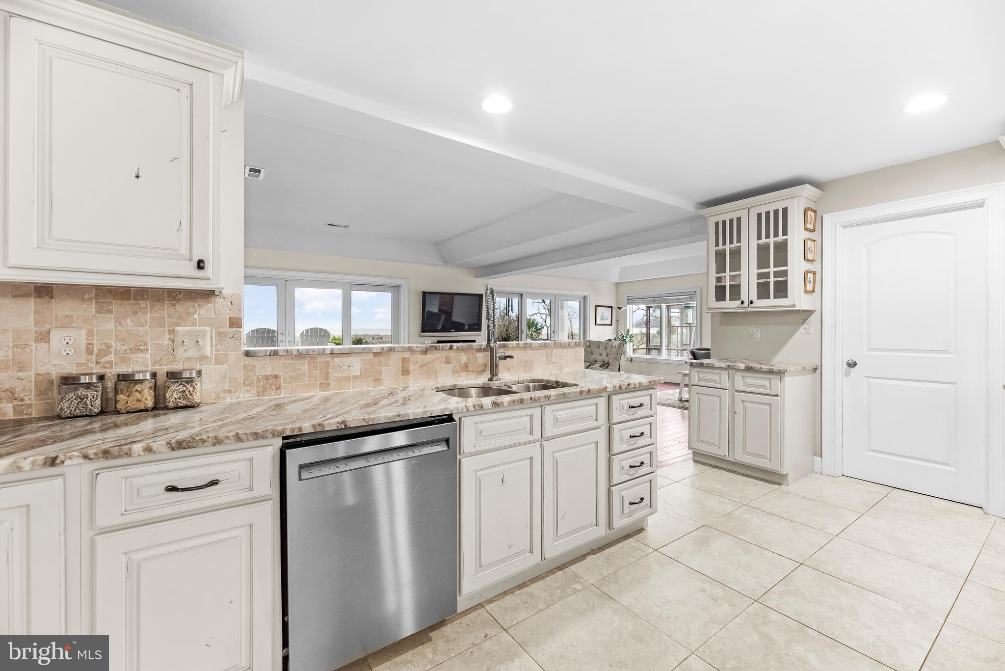 COVE POINT - Residential