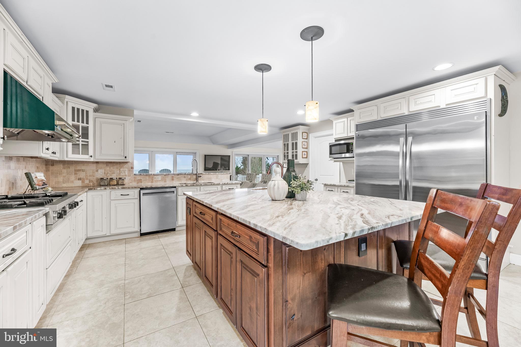 COVE POINT - Residential