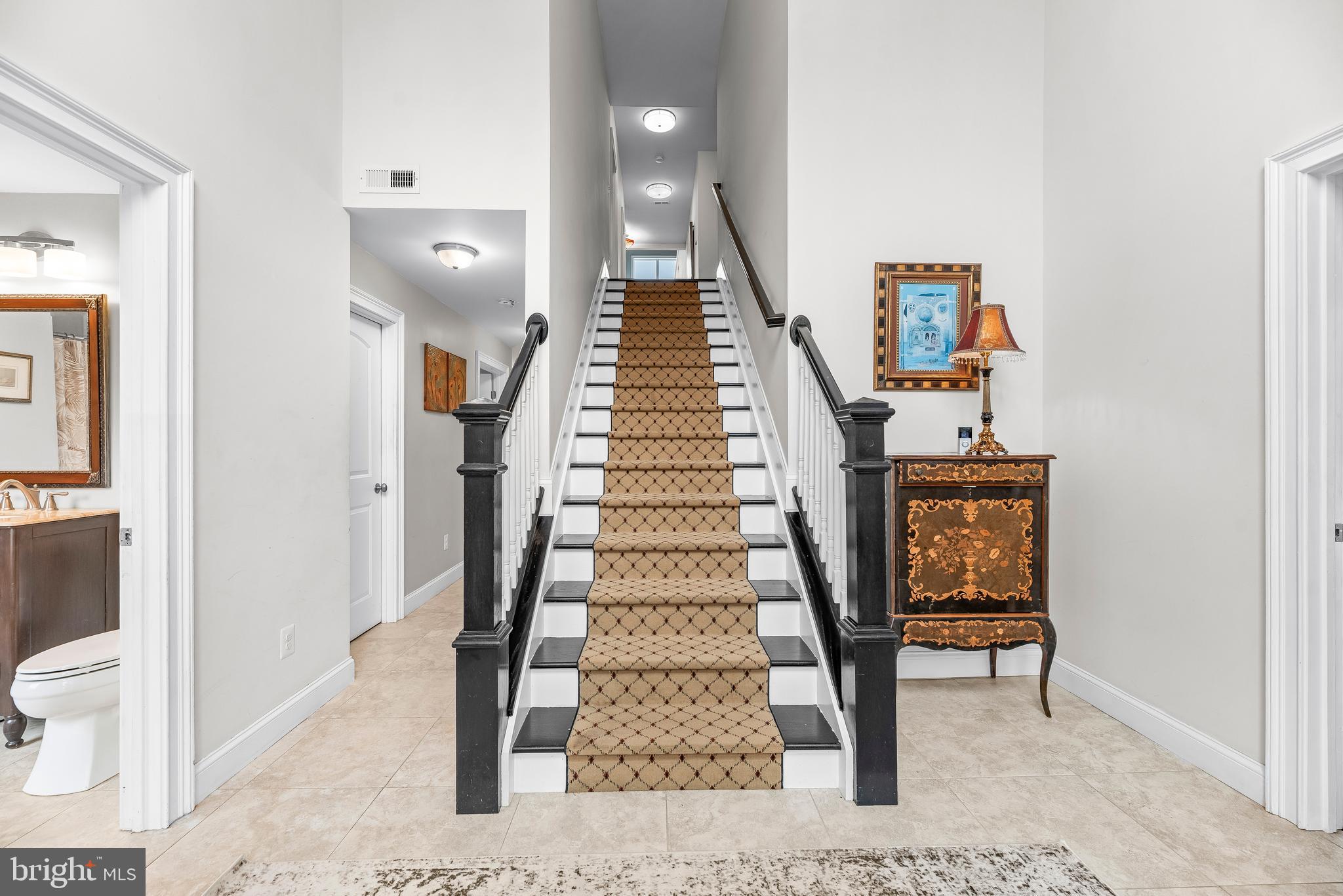 COVE POINT - Residential