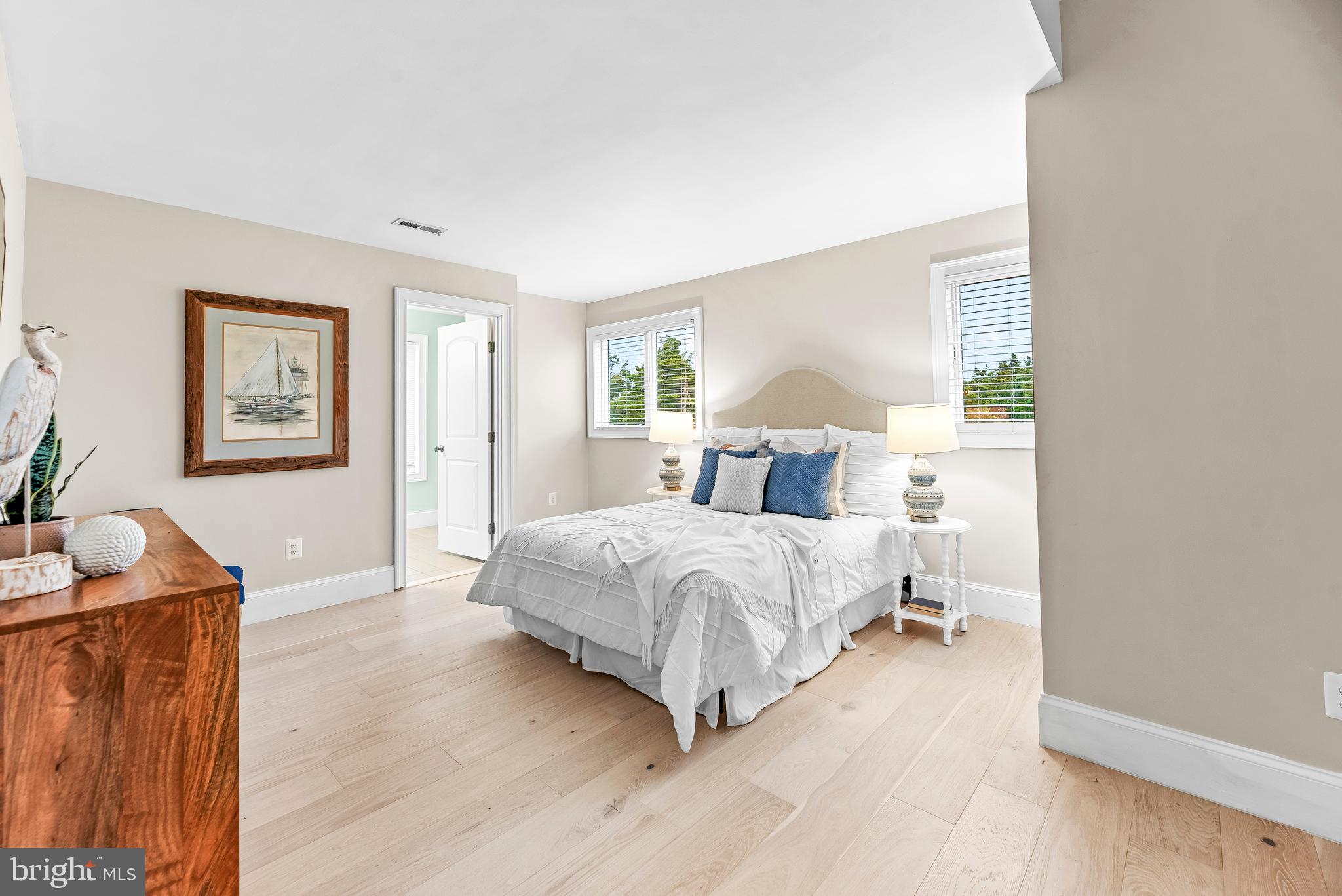 COVE POINT - Residential