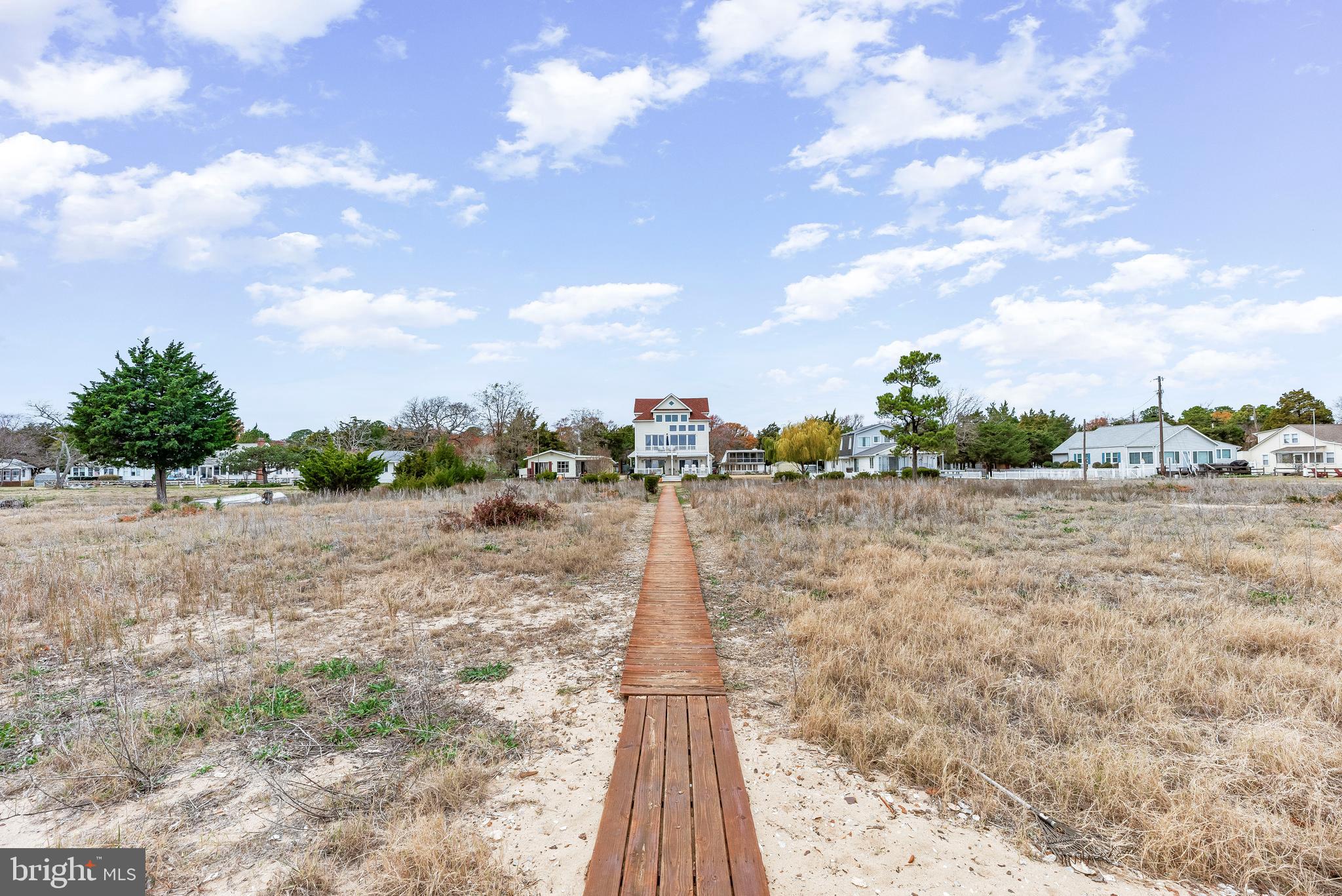 COVE POINT - Residential