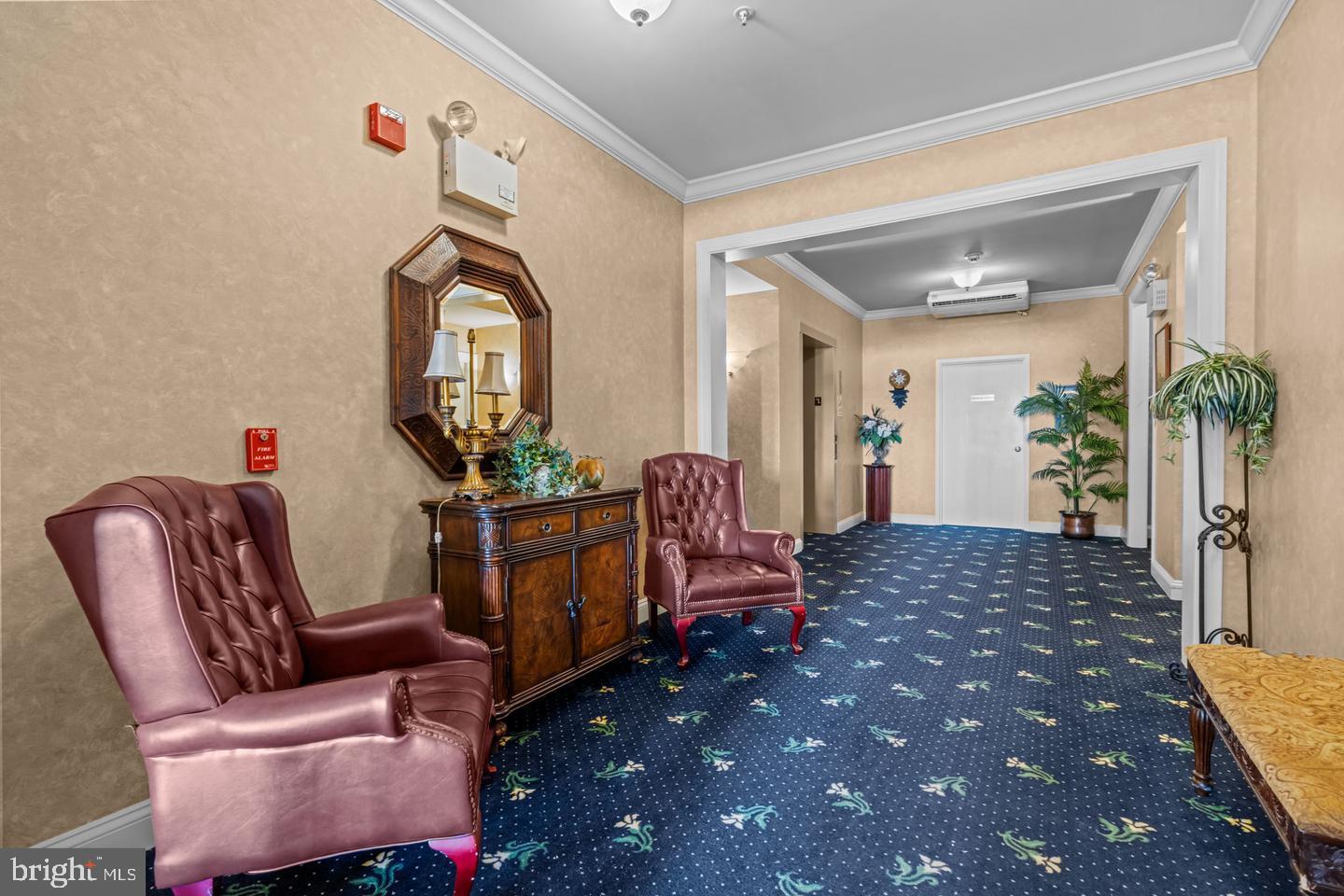 1 FALCON DRIVE 206