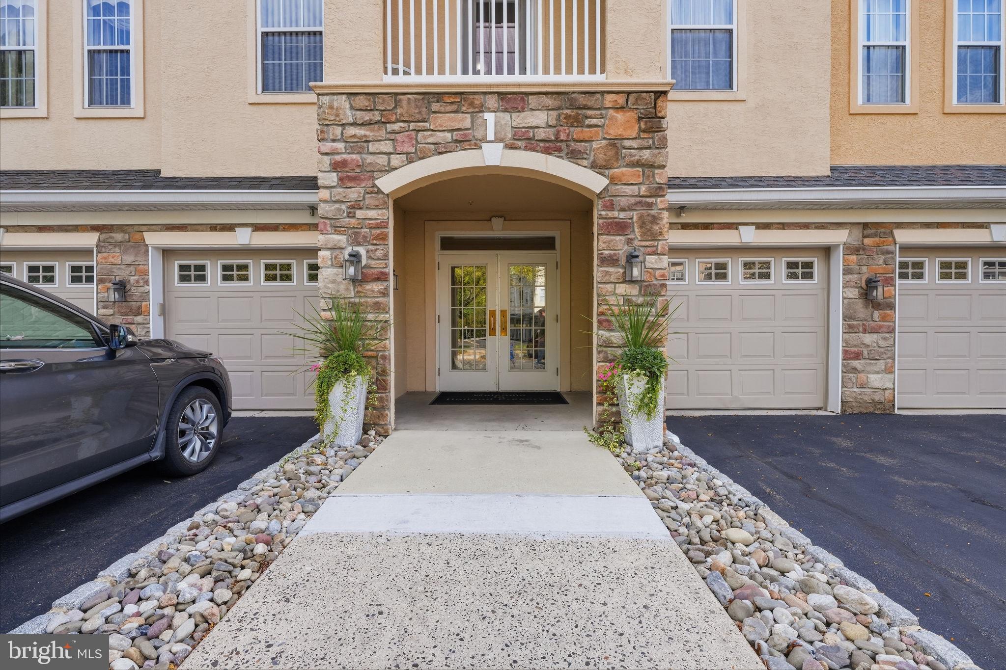 1 FALCON DRIVE 206