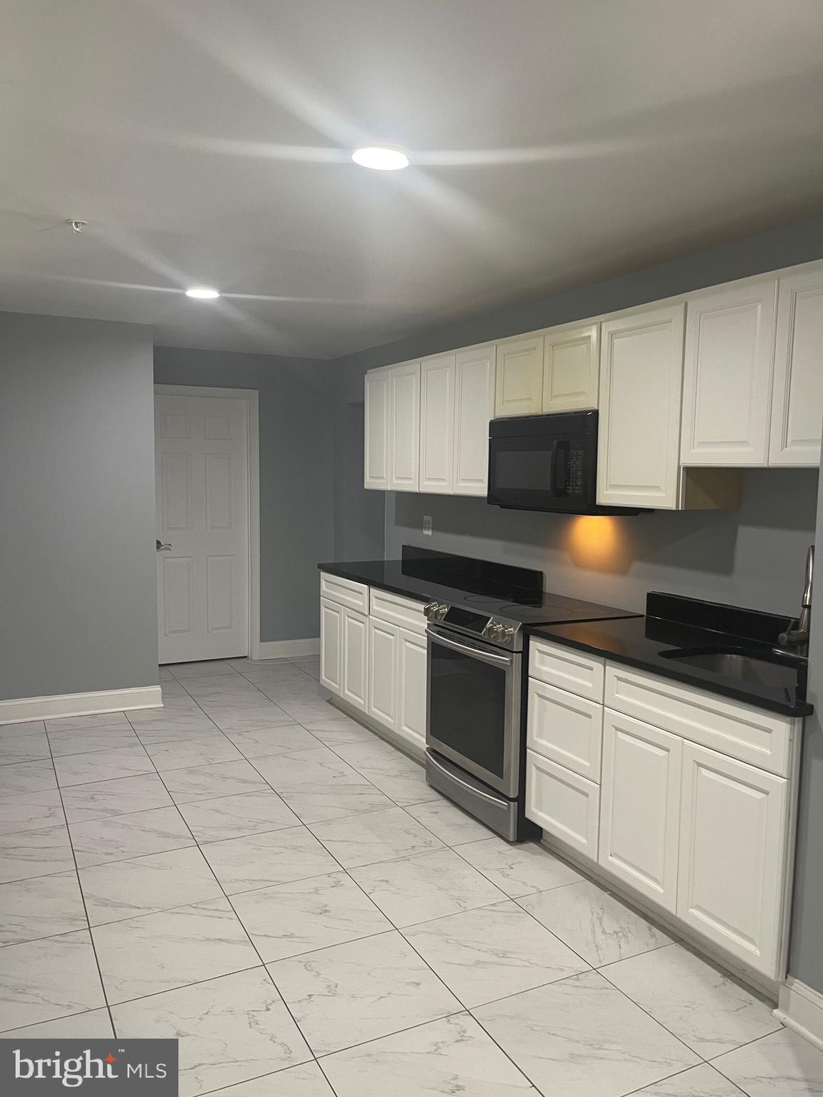 FRANKLIN FARMS - Residential Lease