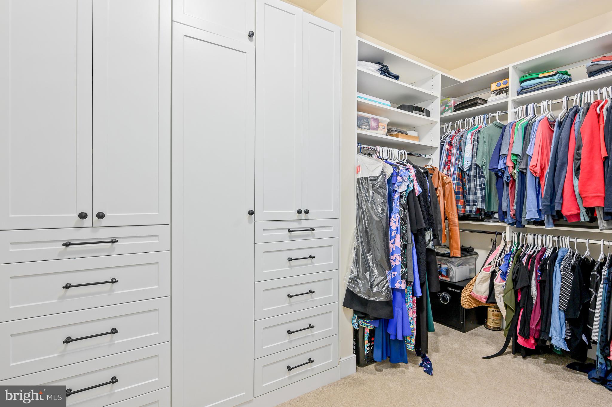 THE BLUFFS AT SLEETER LAKE - Residential