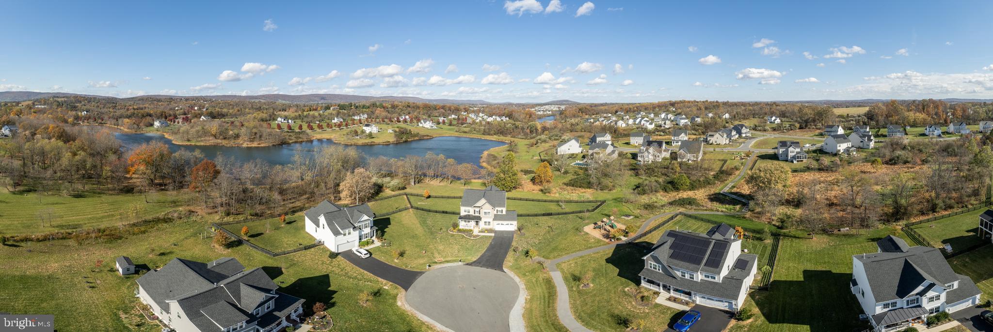 THE BLUFFS AT SLEETER LAKE - Residential