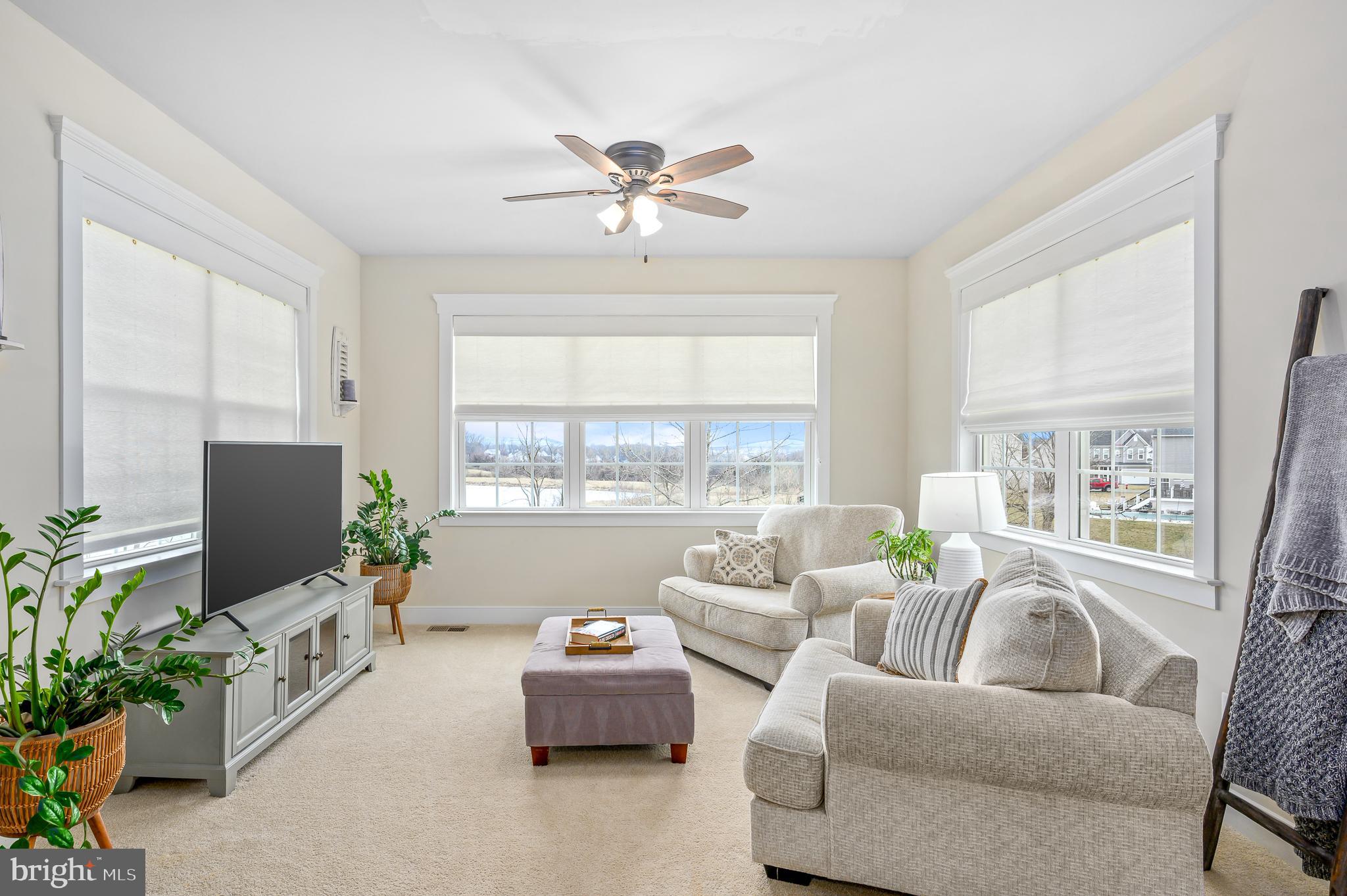 THE BLUFFS AT SLEETER LAKE - Residential