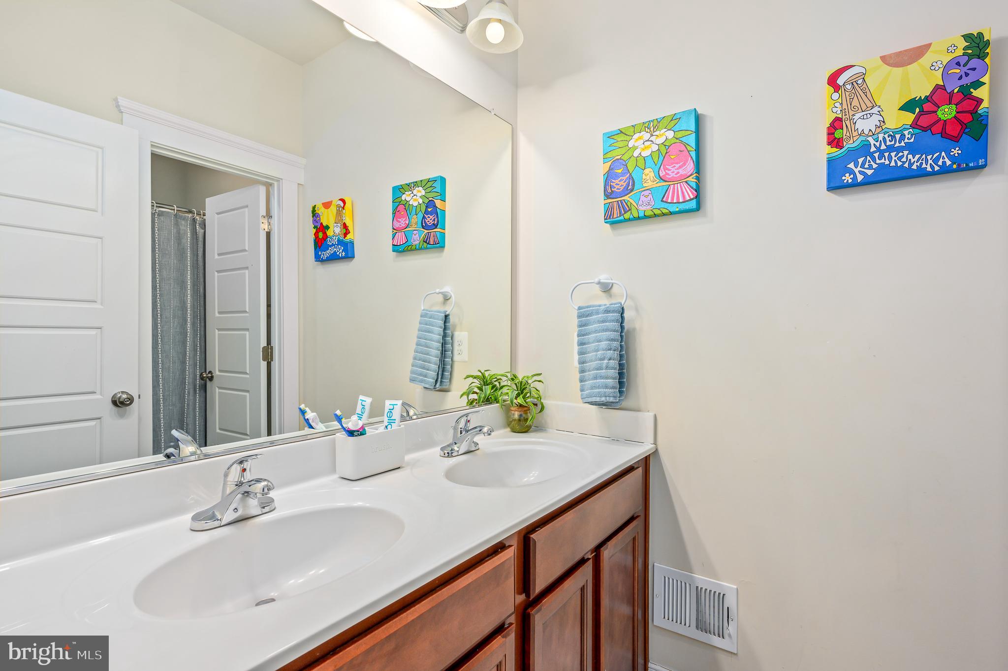 THE BLUFFS AT SLEETER LAKE - Residential