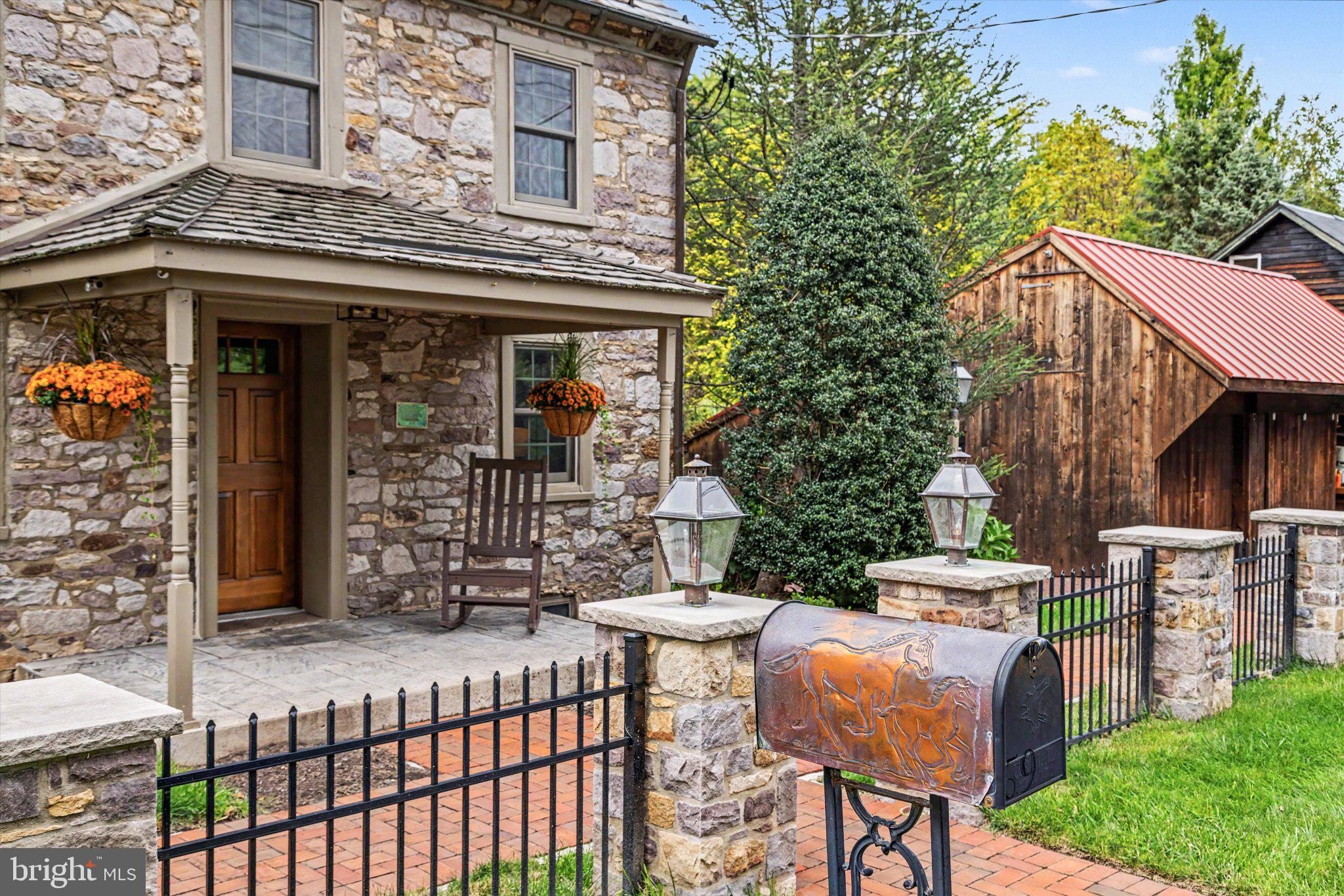 5951 CARVERSVILLE ROAD