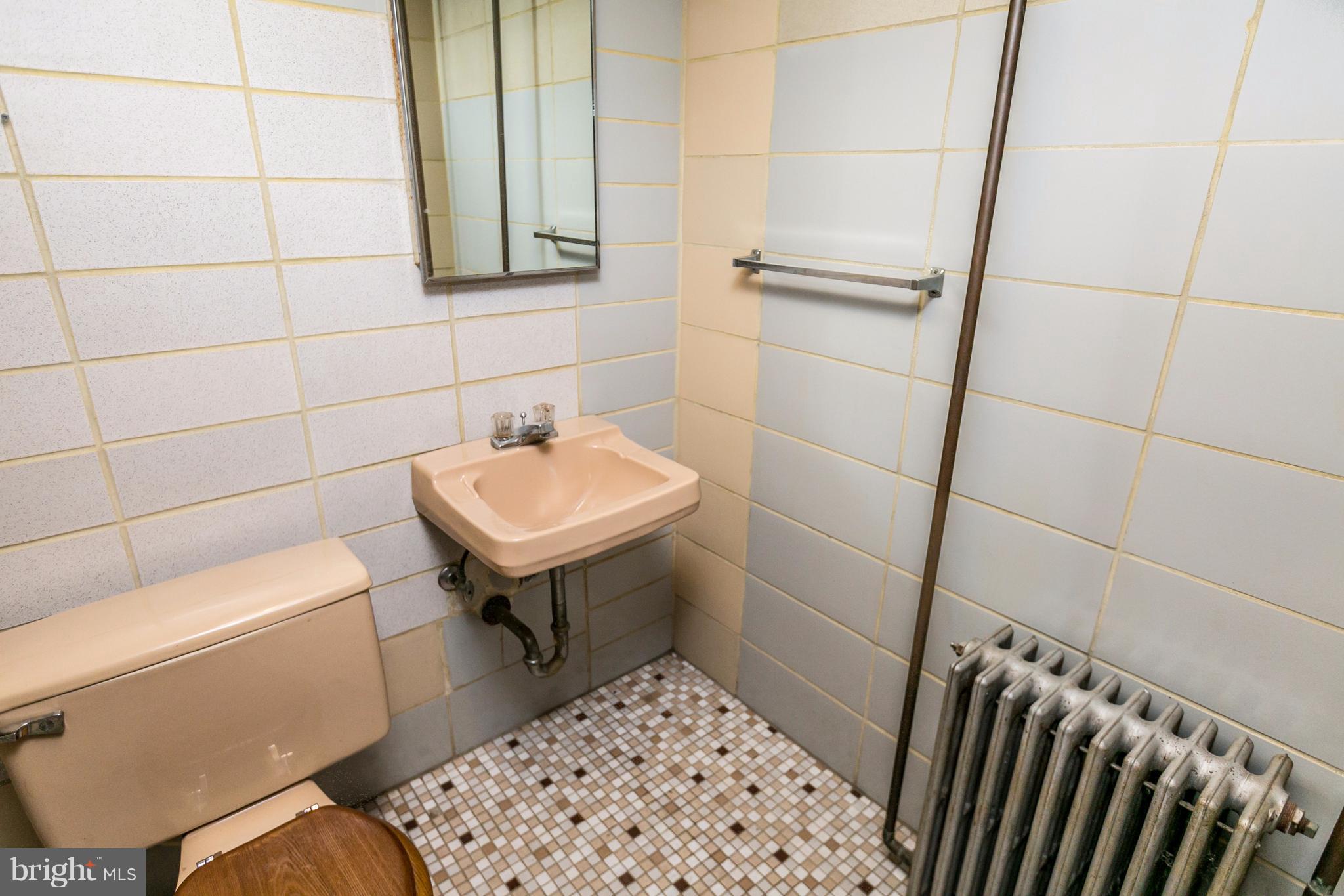 ROSEDALE GARDENS - Residential