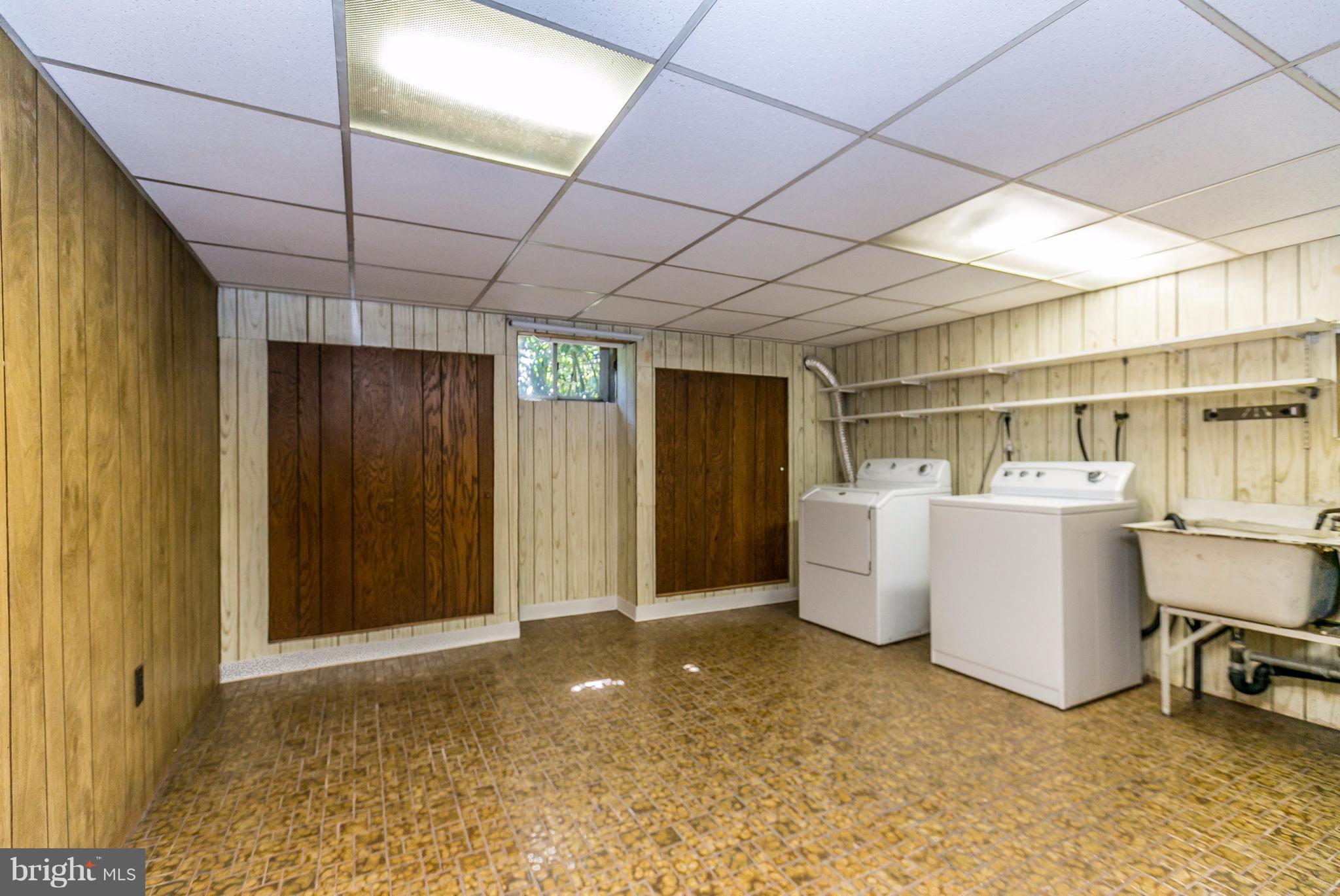 ROSEDALE GARDENS - Residential