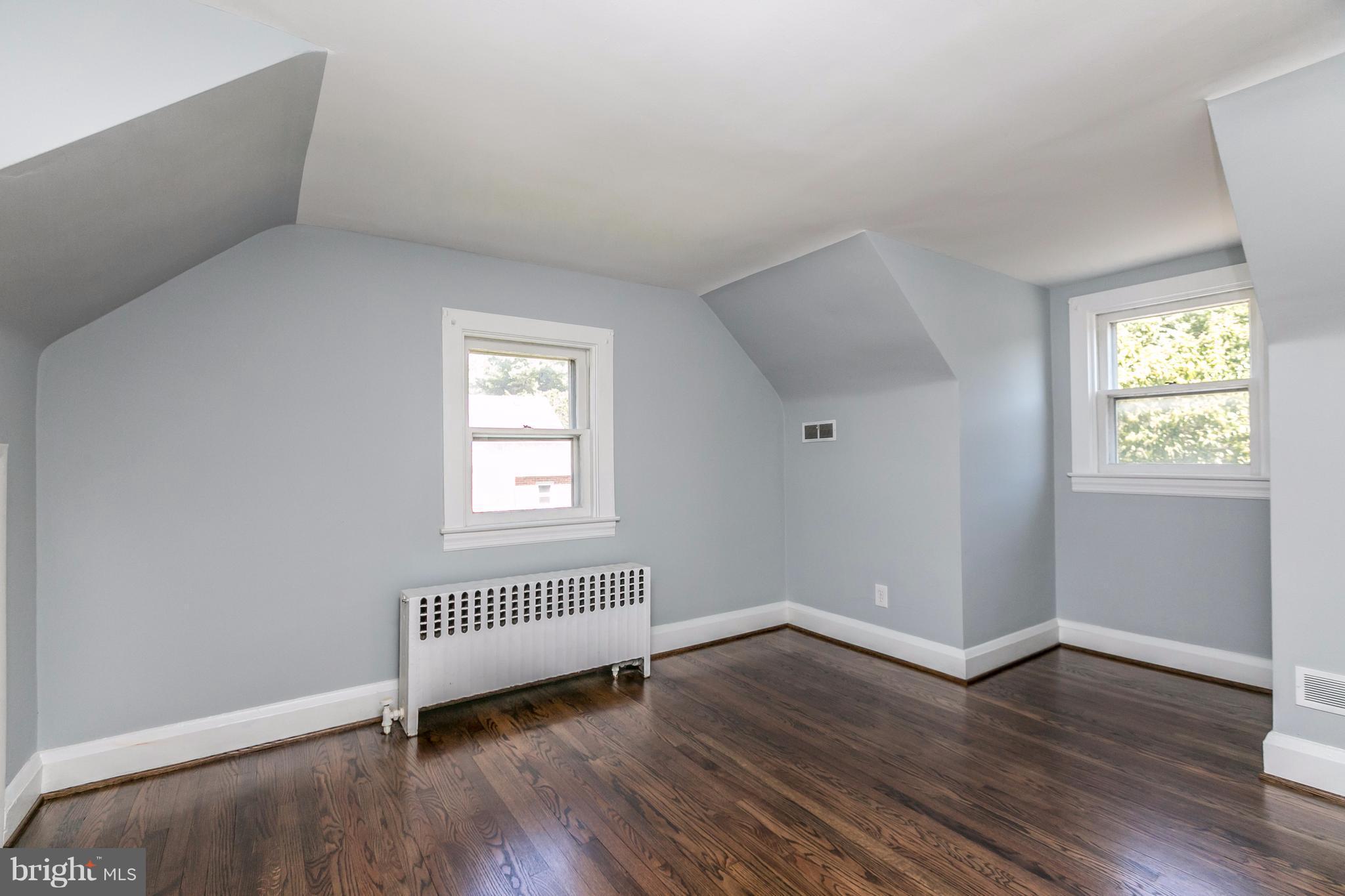 ROSEDALE GARDENS - Residential