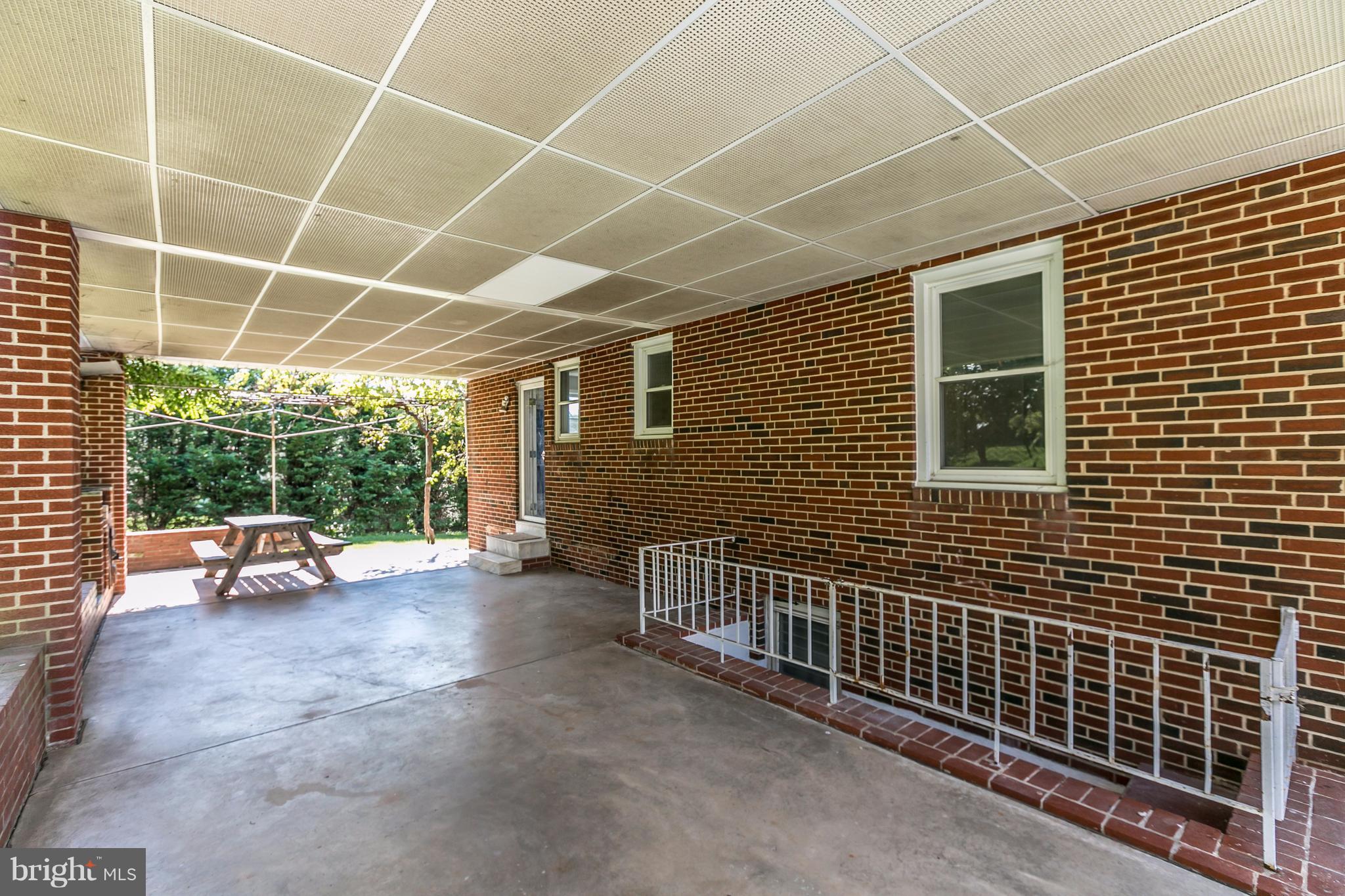 ROSEDALE GARDENS - Residential