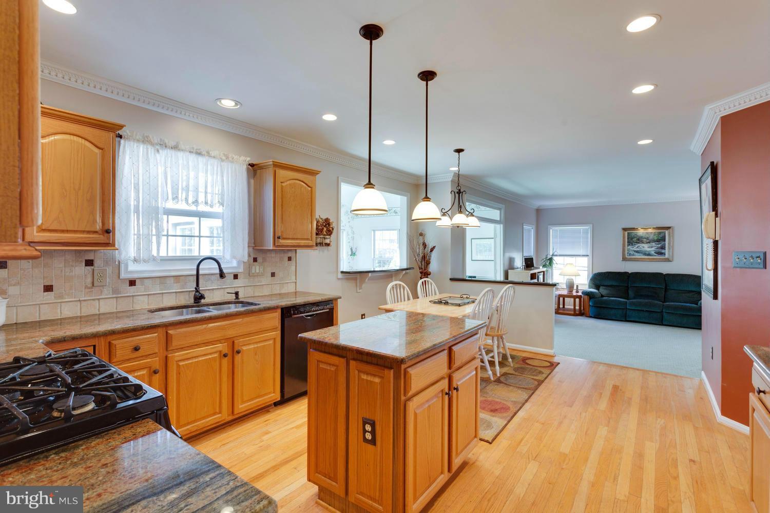 BRIDLEWOOD - Residential