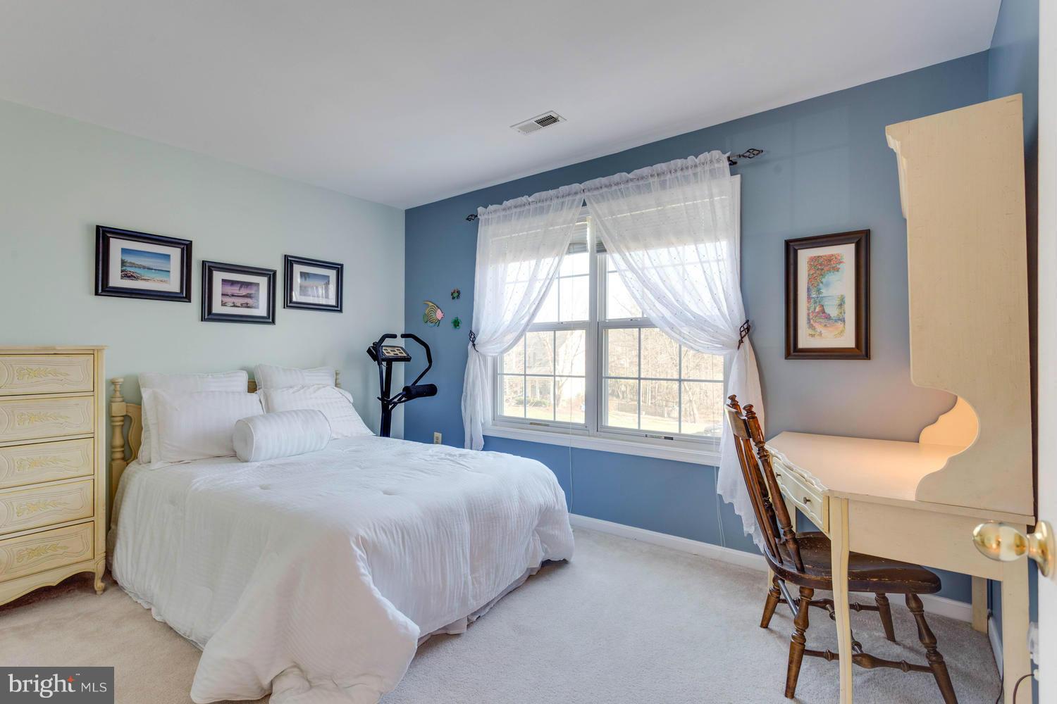 BRIDLEWOOD - Residential