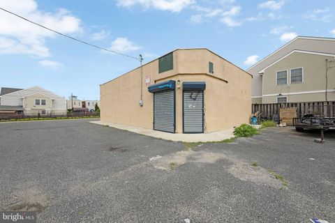 307 STATE STREET CAMDEN NJ 08102